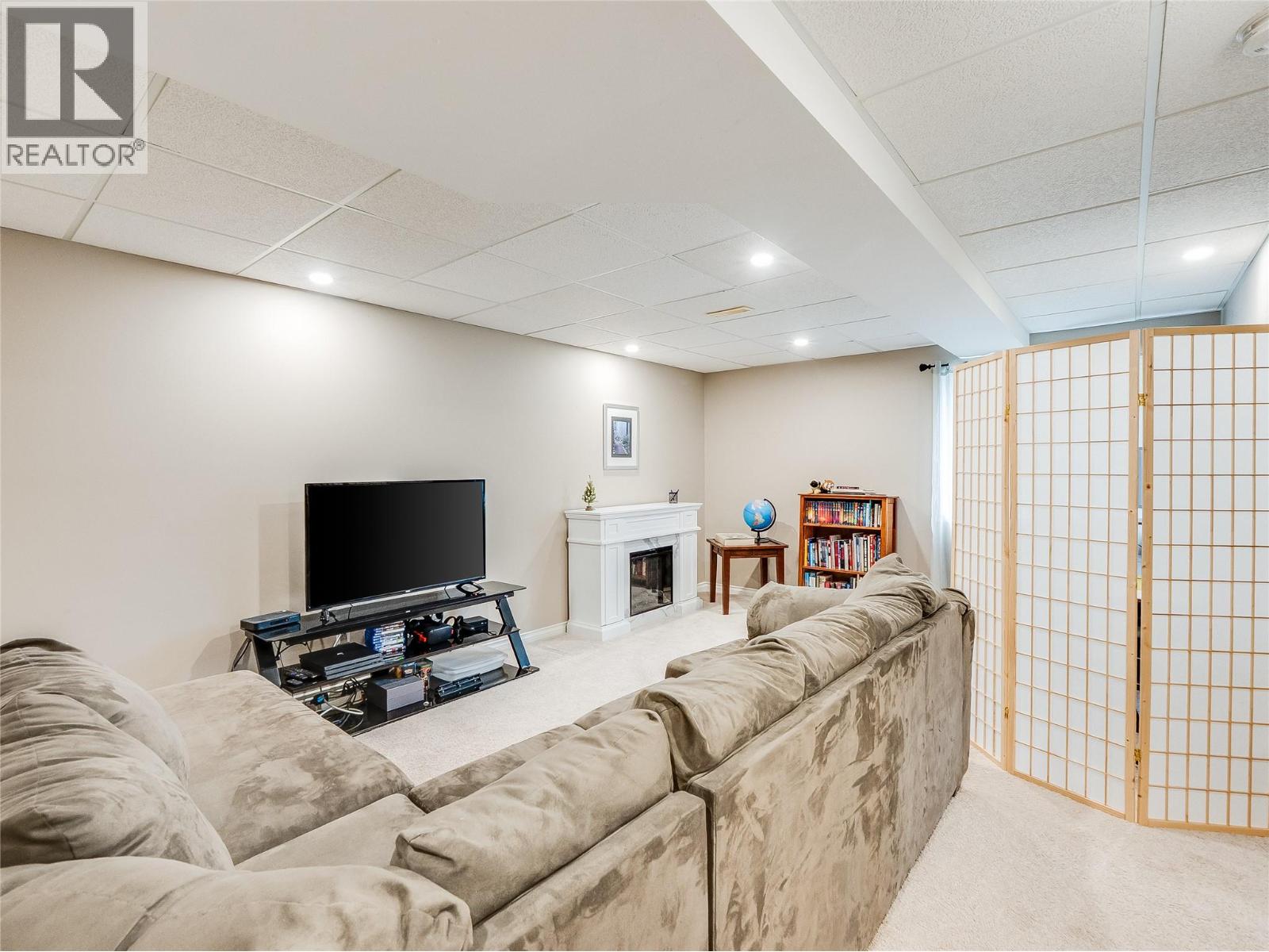 1479 37th Street, Castlegar, British Columbia  V1N 4J5 - Photo 42 - 10378028