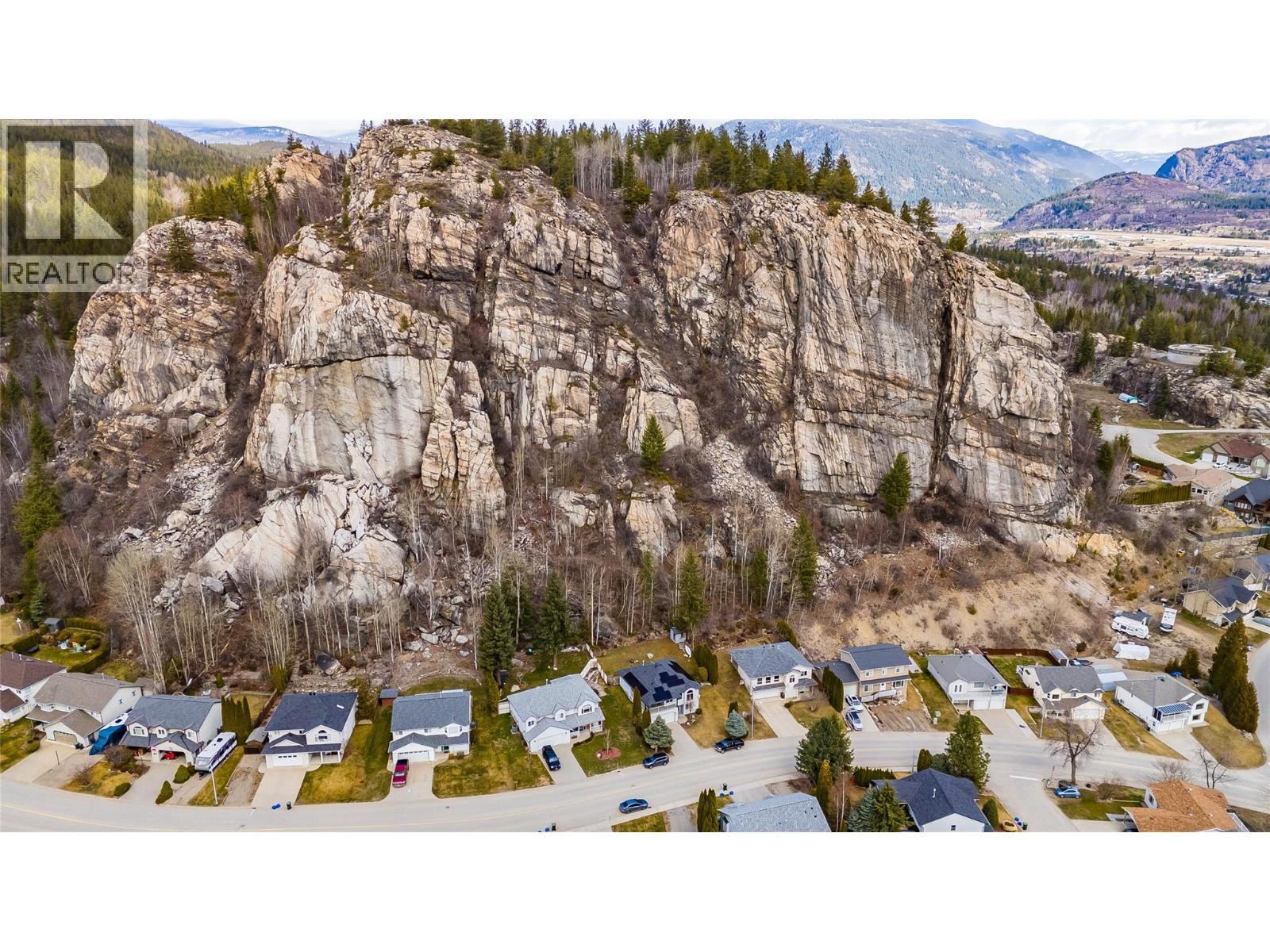 1479 37th Street, Castlegar, British Columbia  V1N 4J5 - Photo 65 - 10378028
