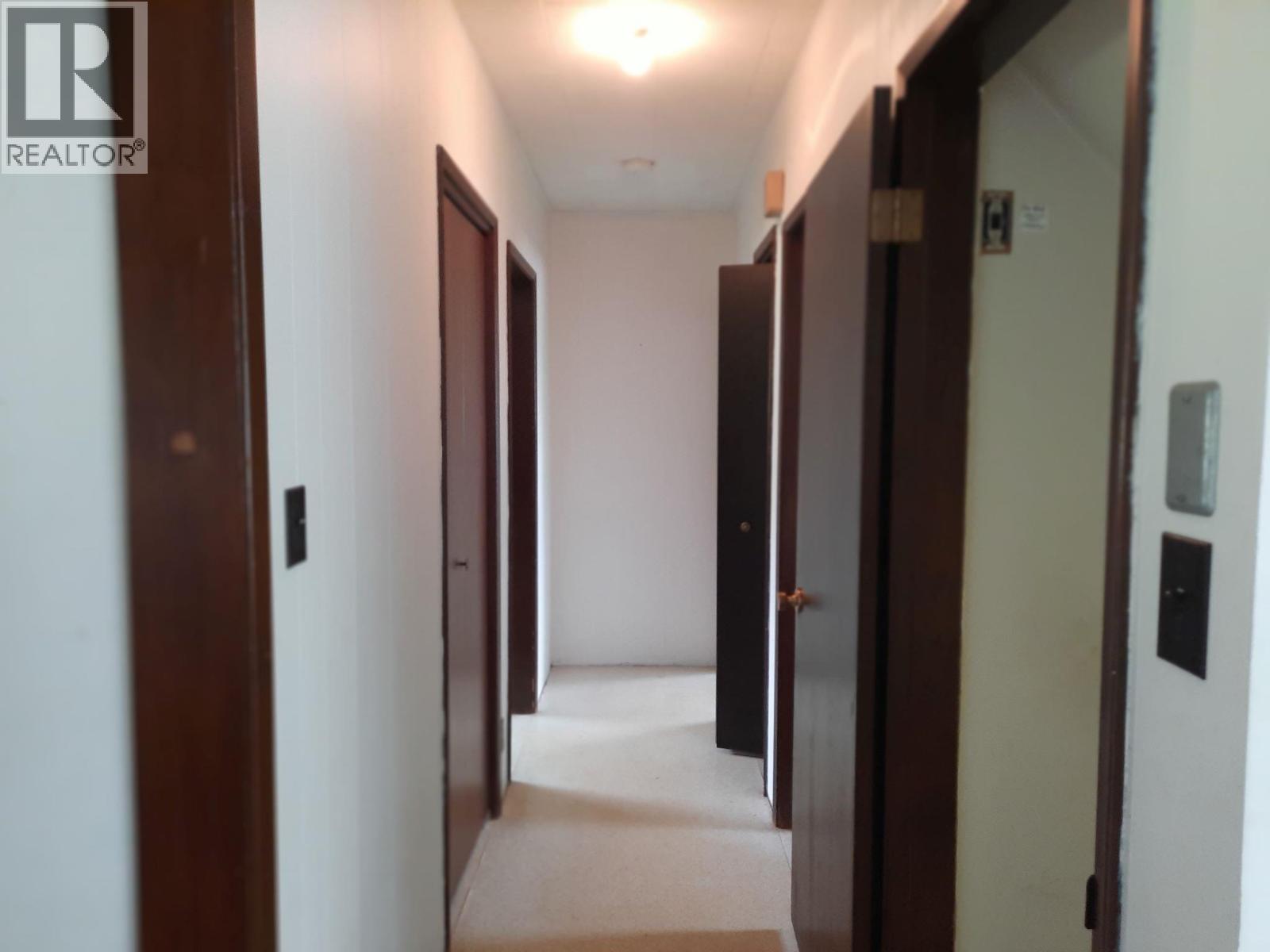 6045 Tower Road, Grand Forks, British Columbia  V0H 1H5 - Photo 13 - 10379780
