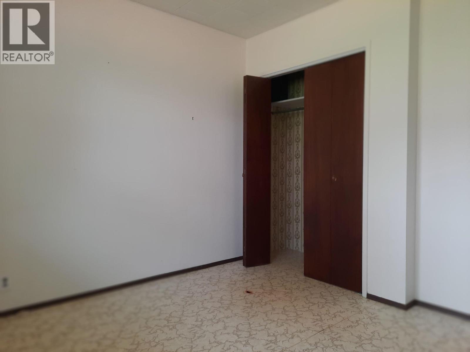 6045 Tower Road, Grand Forks, British Columbia  V0H 1H5 - Photo 16 - 10379780