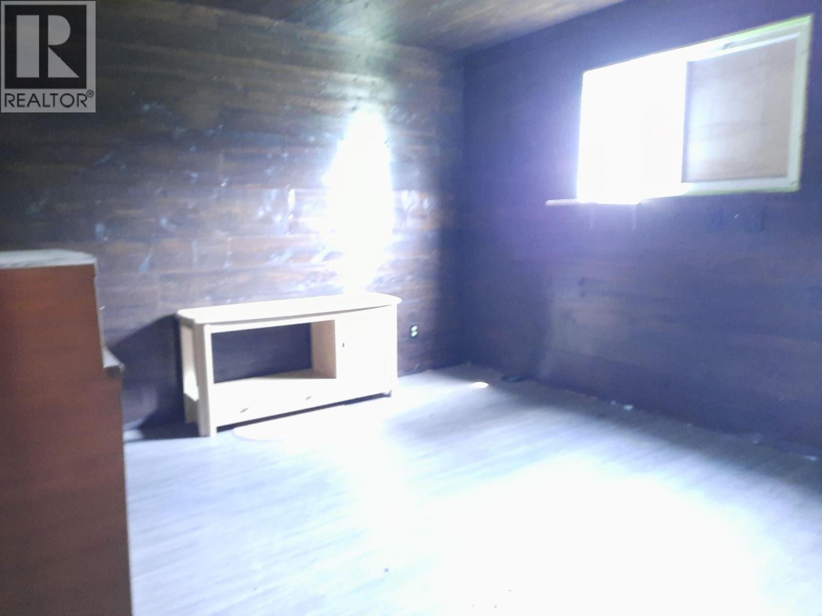 6045 Tower Road, Grand Forks, British Columbia  V0H 1H5 - Photo 34 - 10379780