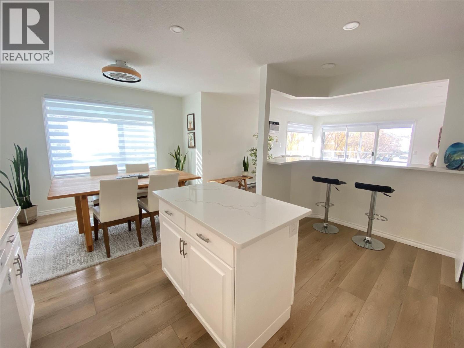 1249 Pacific Avenue Unit# 211, kelowna, British Columbia