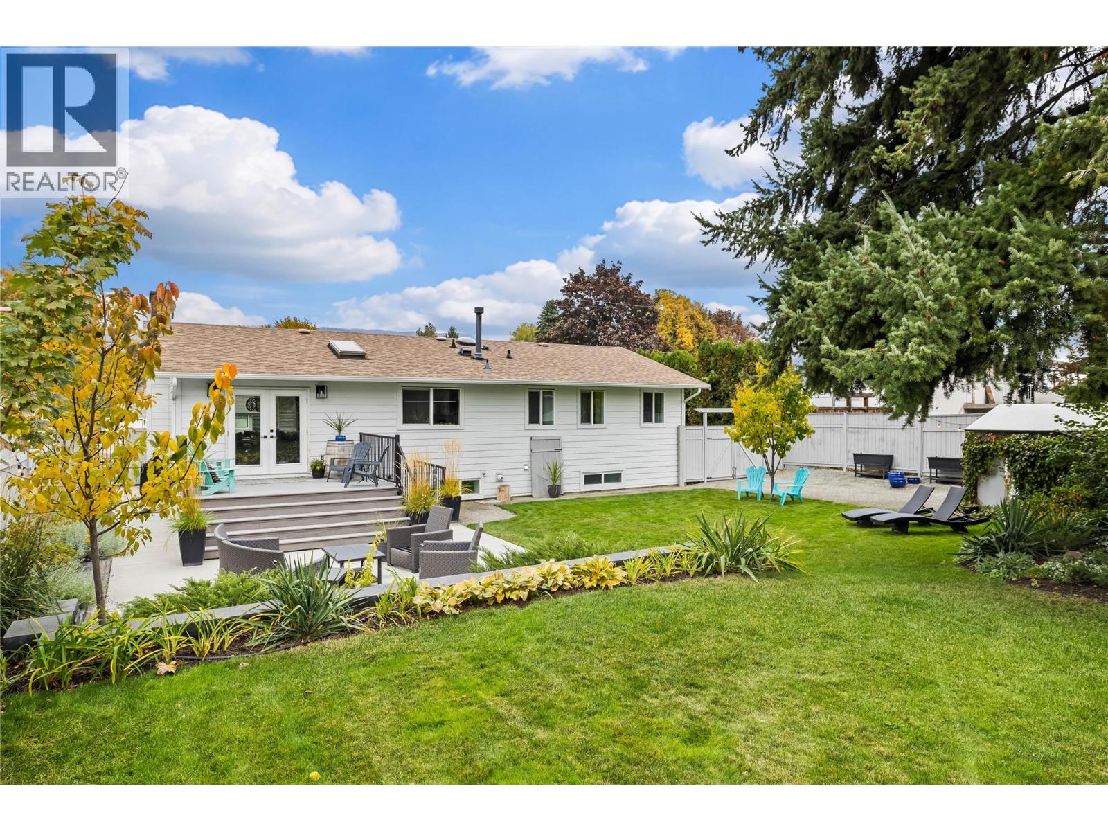 2355 Crestview Road, West Kelowna, British Columbia  V1Z 1Y9 - Photo 48 - 10379547