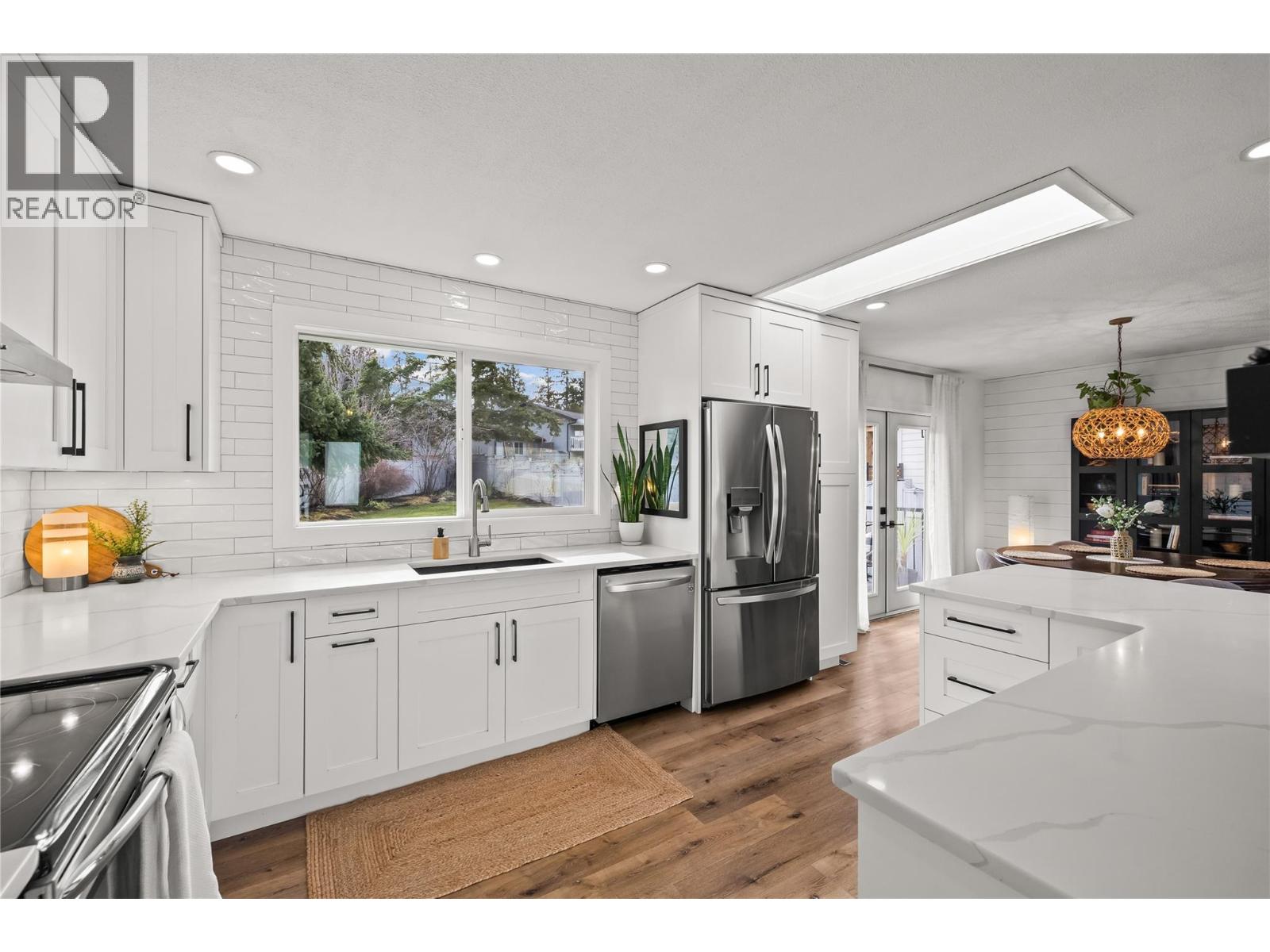 2355 Crestview Road, West Kelowna, British Columbia  V1Z 1Y9 - Photo 6 - 10379547
