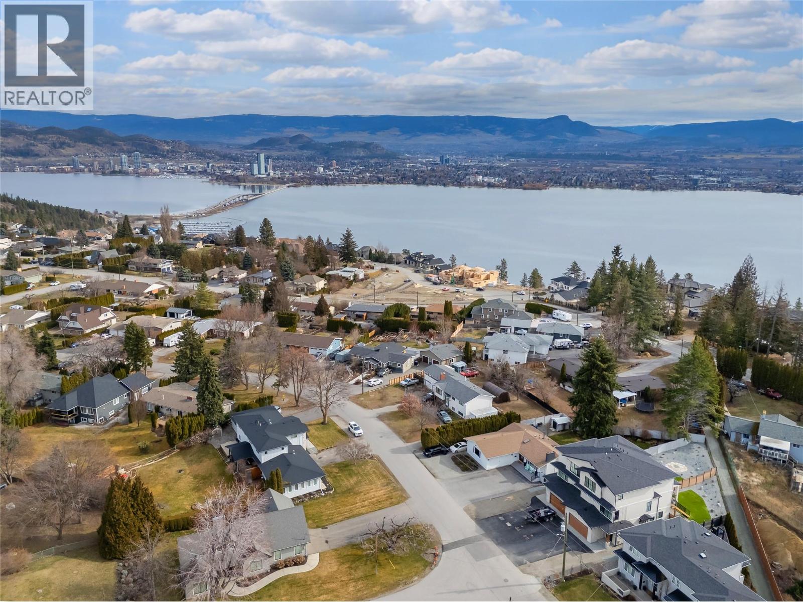 2355 Crestview Road, West Kelowna, British Columbia  V1Z 1Y9 - Photo 61 - 10379547