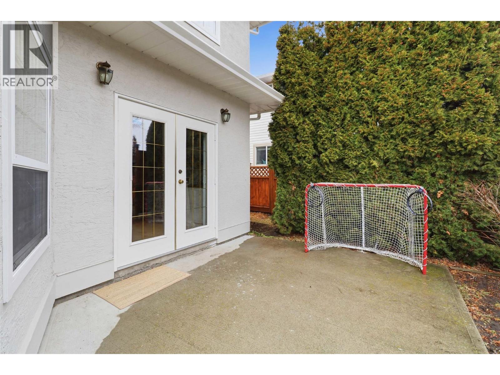 1948 Sheffield Way, Kamloops, British Columbia  V2E 2M2 - Photo 8 - 10379811