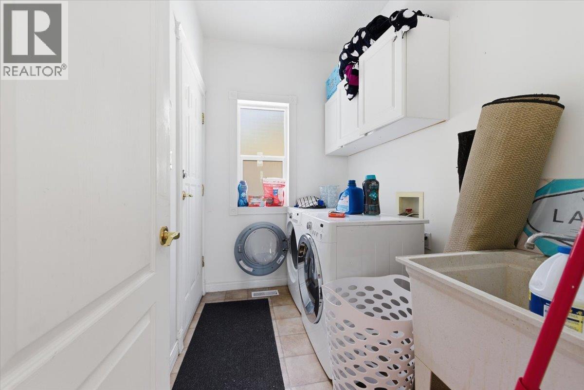9515 Keithley Road, Vernon, British Columbia  V1H 2E5 - Photo 7 - 10378070