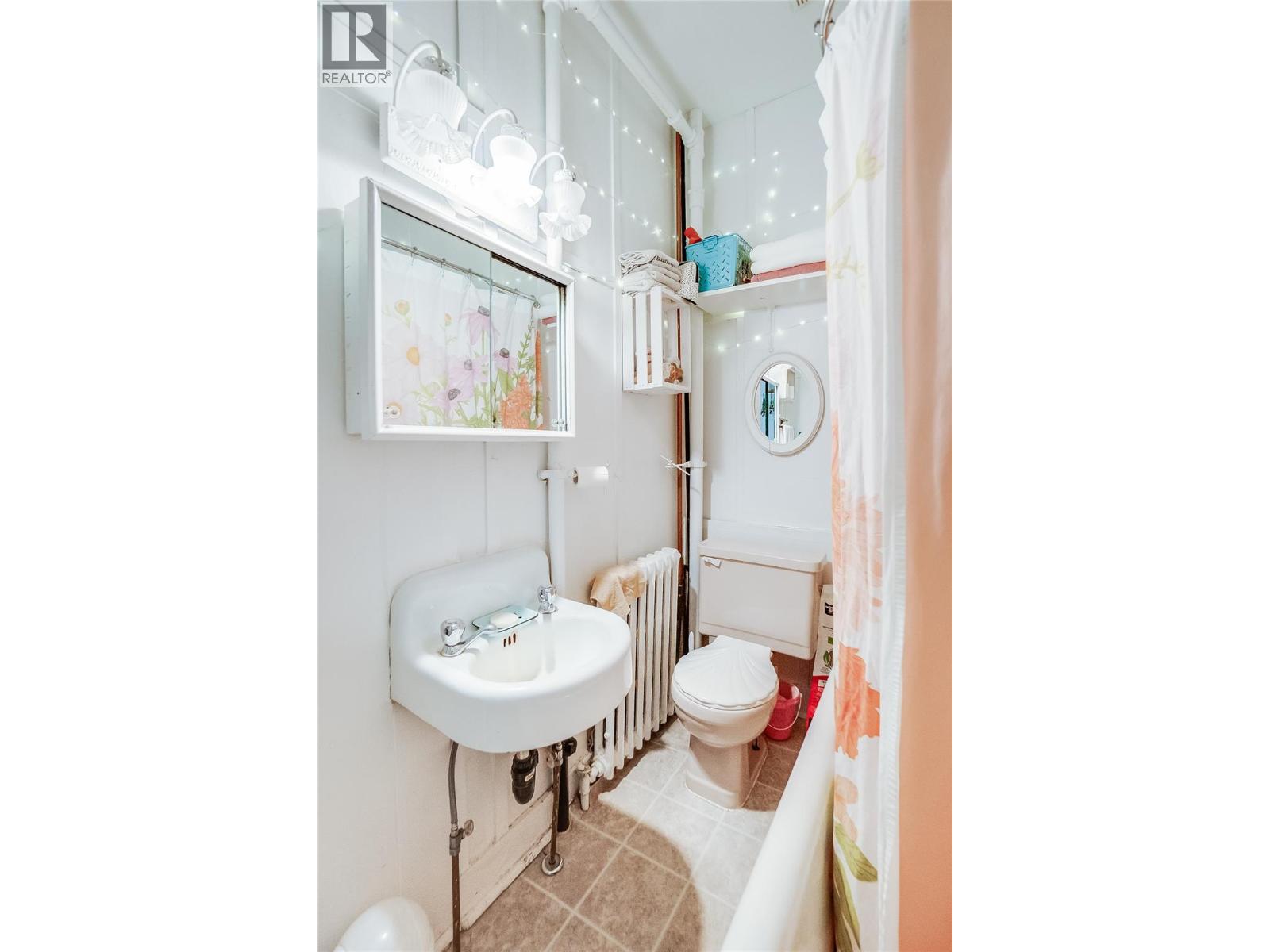 414 Falls Street, Nelson, British Columbia  V1L 1H9 - Photo 27 - 10379796