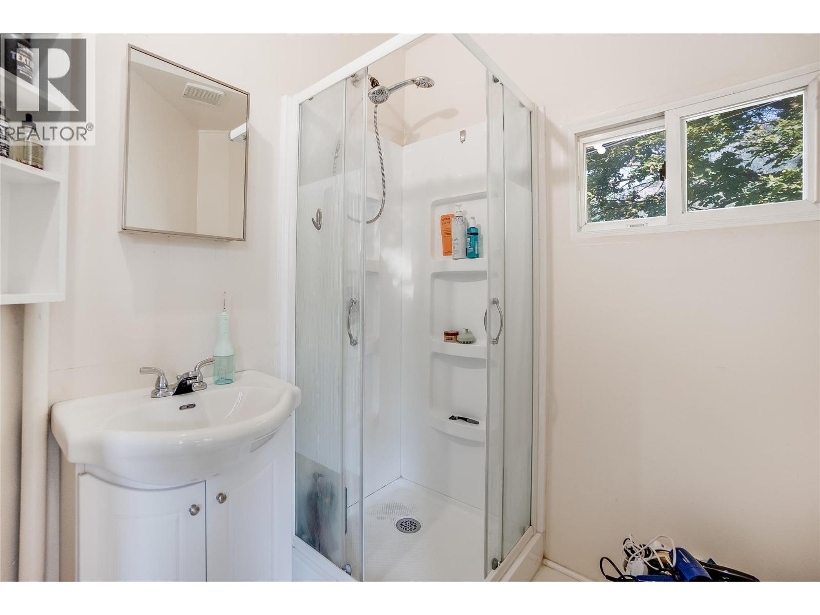 414 Falls Street, Nelson, British Columbia  V1L 1H9 - Photo 36 - 10379796
