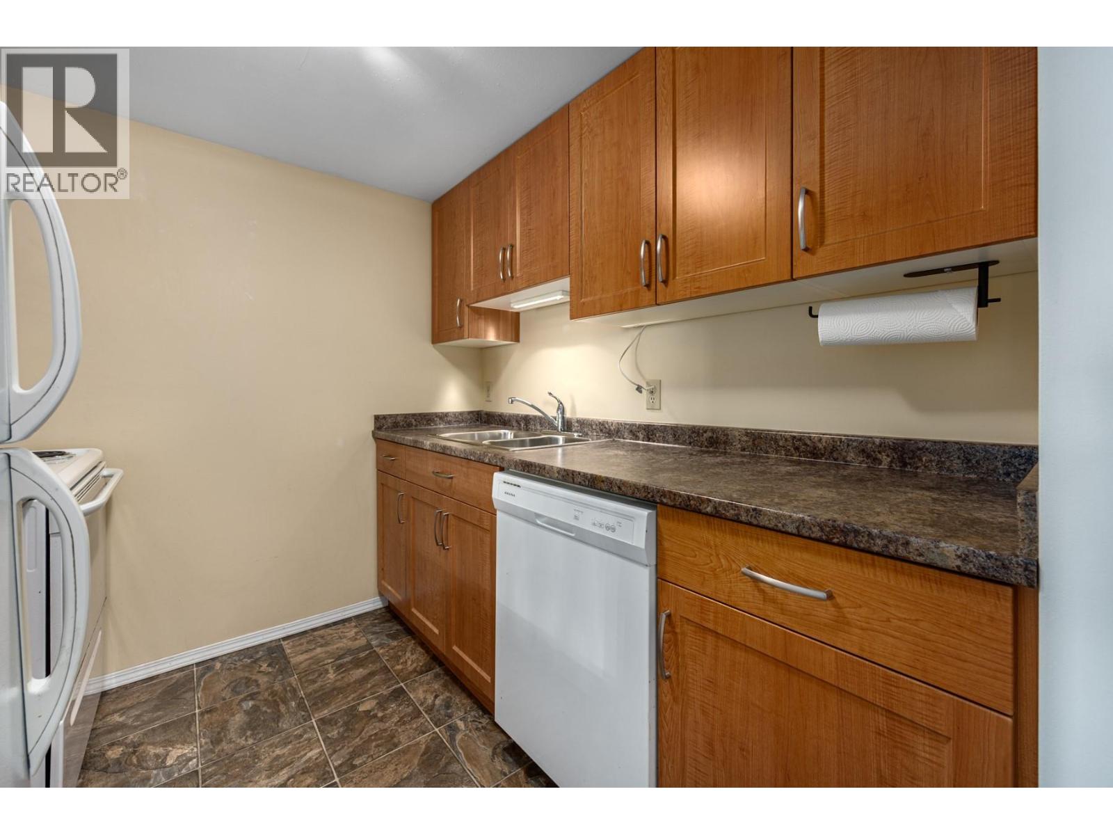 1750 Summit Drive Drive Unit# 80, Kamloops, British Columbia  V2E 0C9 - Photo 10 - 10379738