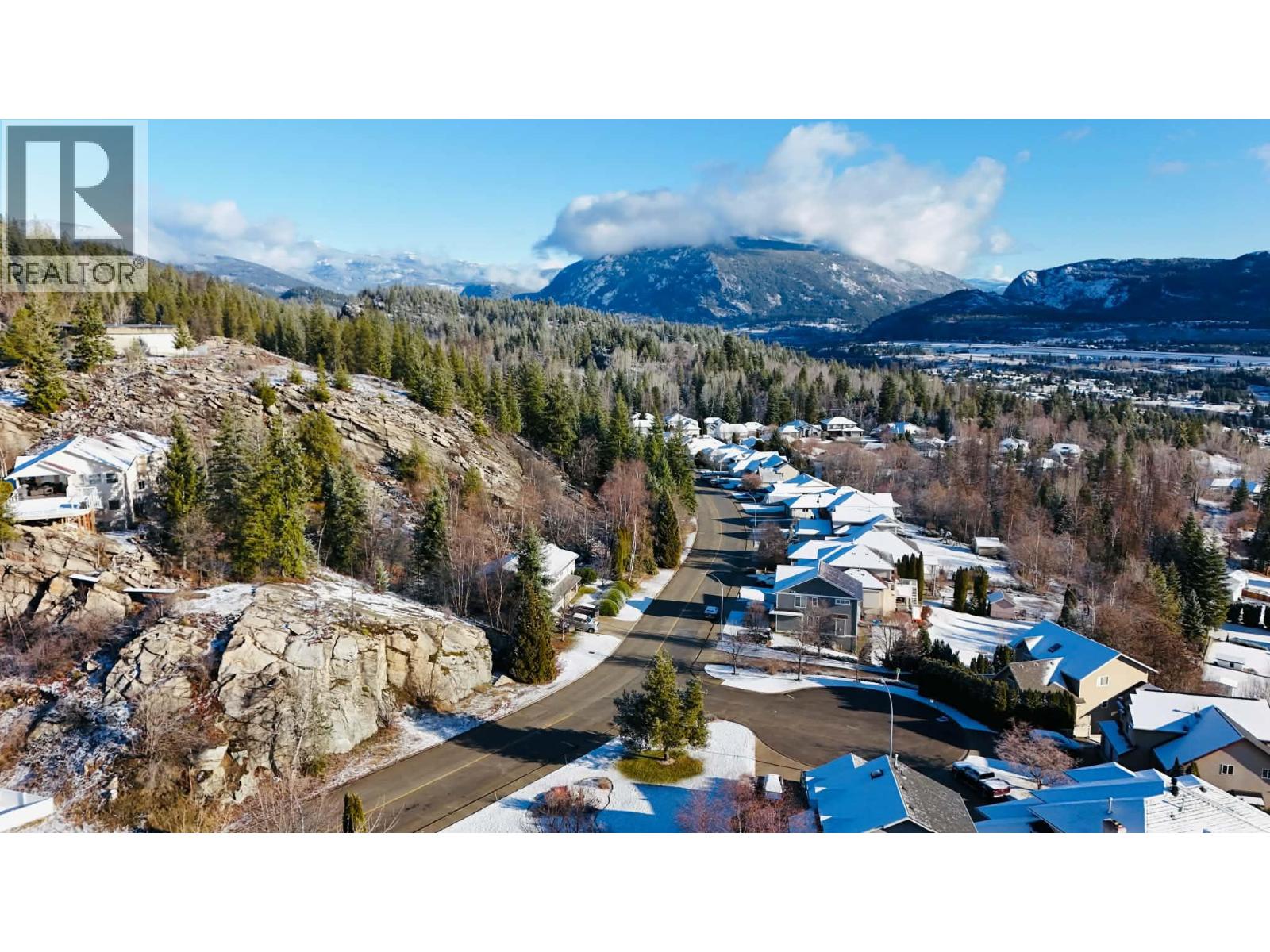3583 14th Avenue, Castlegar, British Columbia  V1N 4J2 - Photo 5 - 10379202