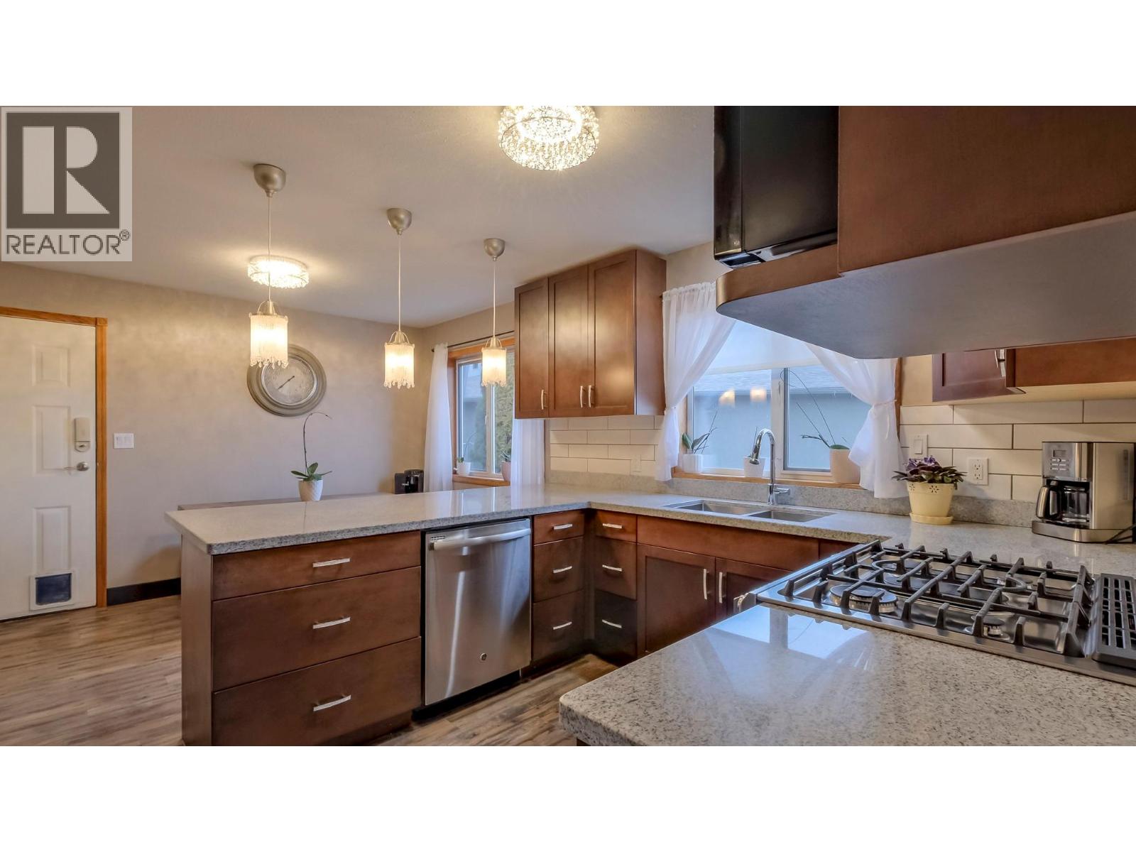 1108 Menu Road, West Kelowna, British Columbia  V1Z 2J5 - Photo 9 - 10379603