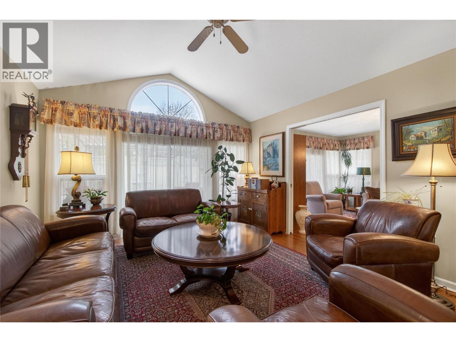 4640 13 Street Ne, Salmon Arm, British Columbia  V1E 1E3 - Photo 11 - 10379537