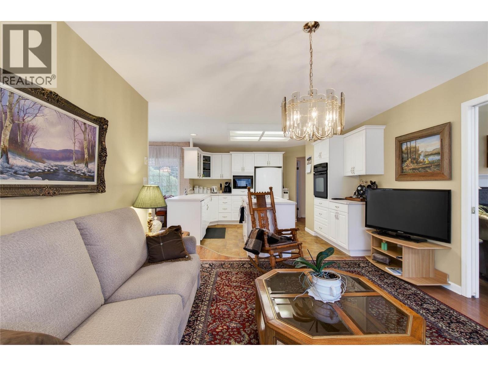4640 13 Street Ne, Salmon Arm, British Columbia  V1E 1E3 - Photo 17 - 10379537