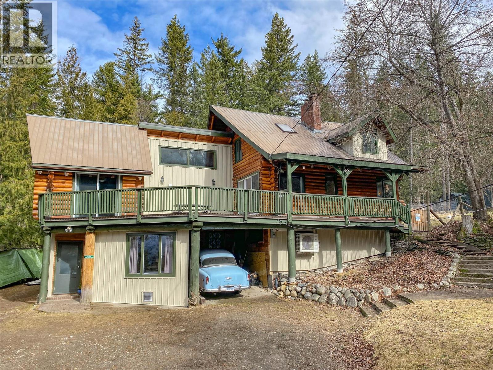 375 Alexander Road, Nakusp, British Columbia  V0G 1R1 - Photo 3 - 10379477