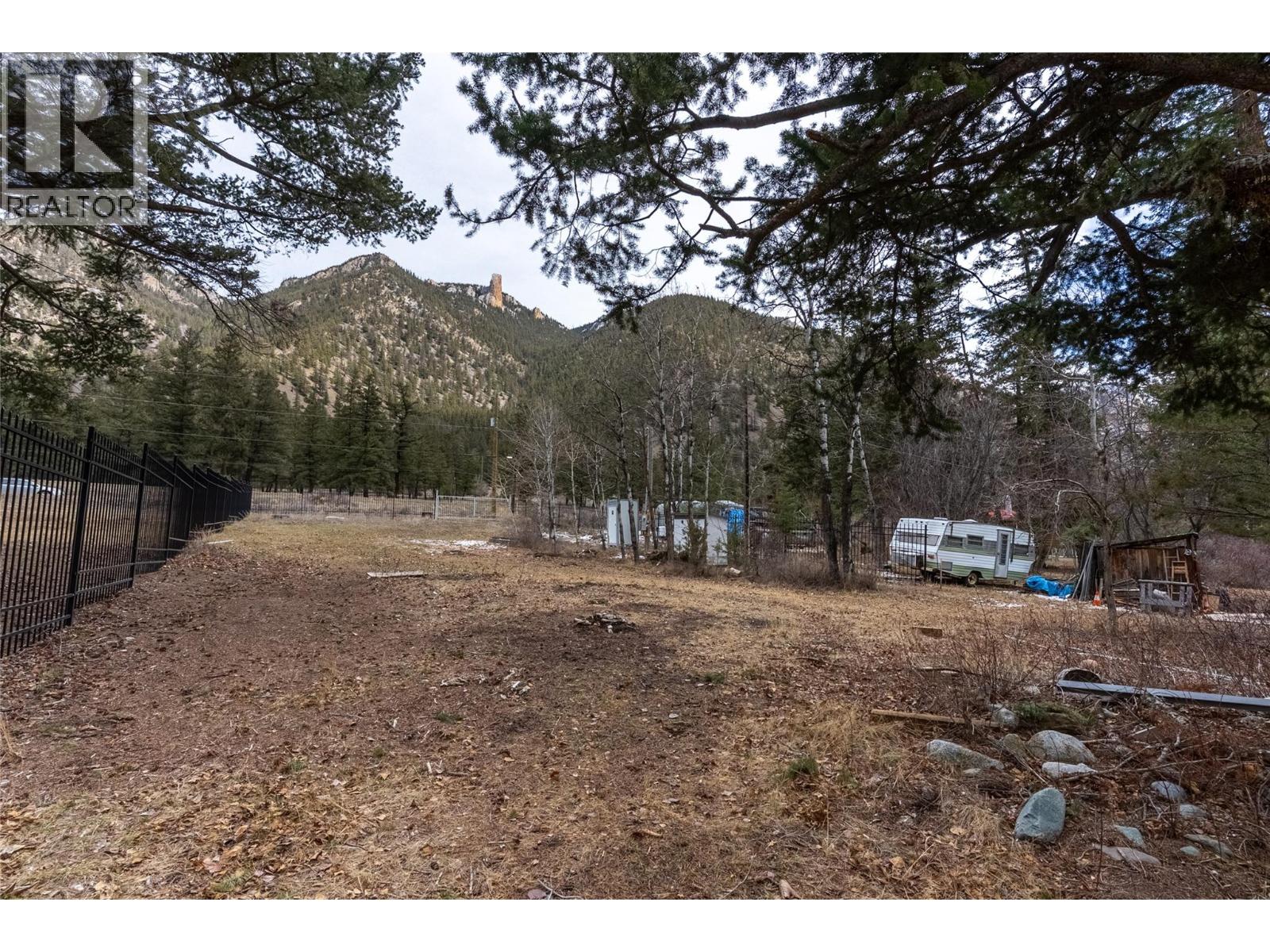 240 Smith Road, Lillooet, British Columbia  V0K 2H0 - Photo 24 - 10379612