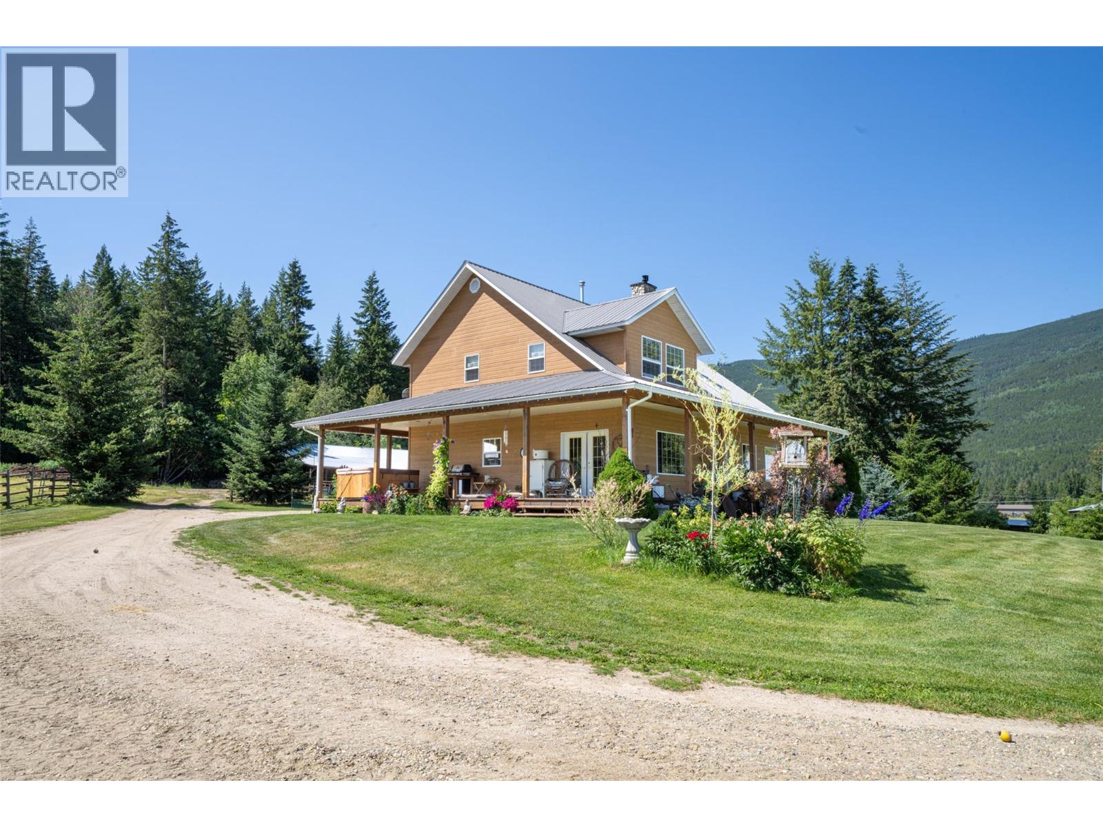 2990 50 Street Nw, Salmon Arm, British Columbia  V1E 4M2 - Photo 11 - 10379528