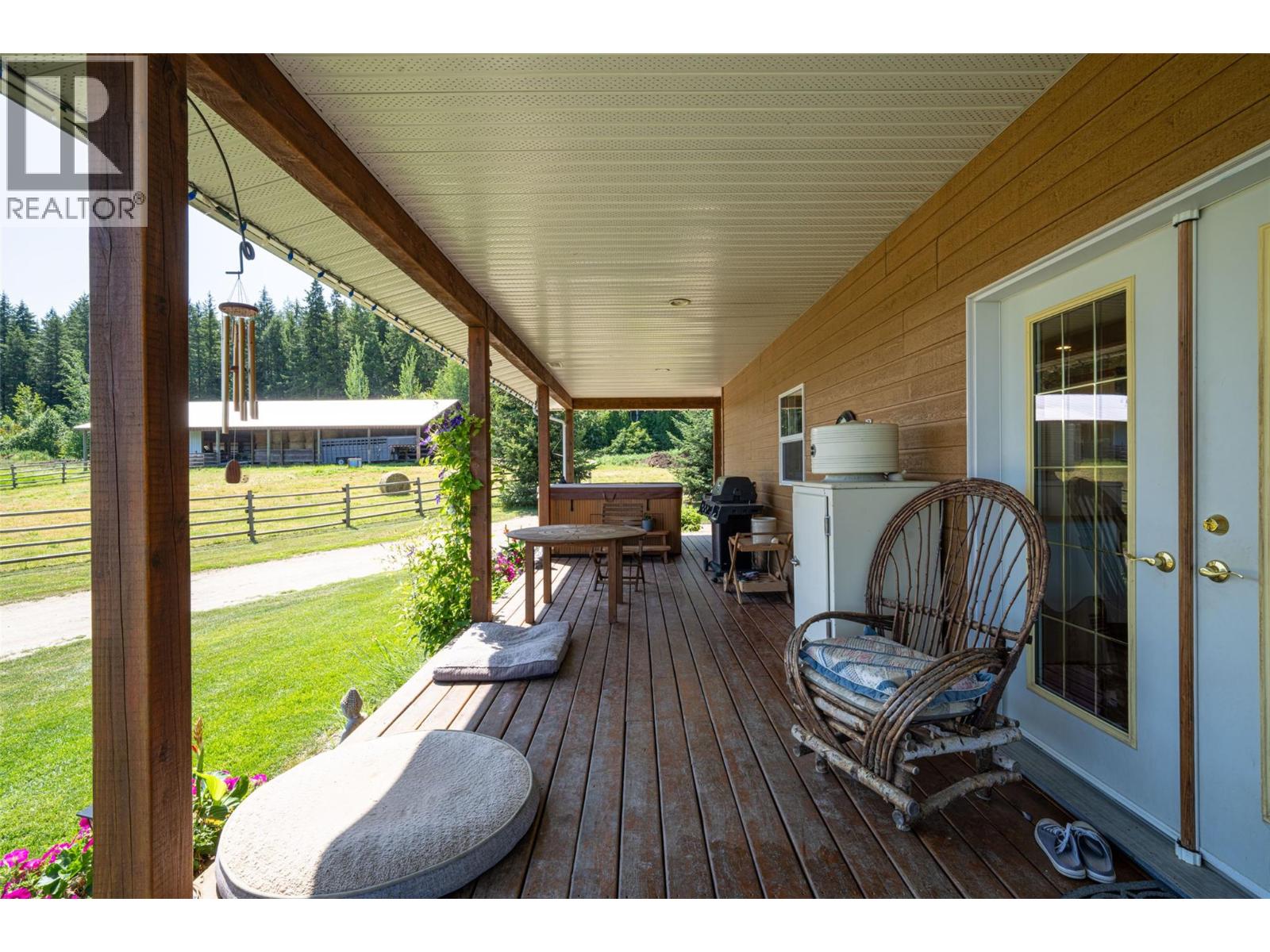 2990 50 Street Nw, Salmon Arm, British Columbia  V1E 4M2 - Photo 47 - 10379528