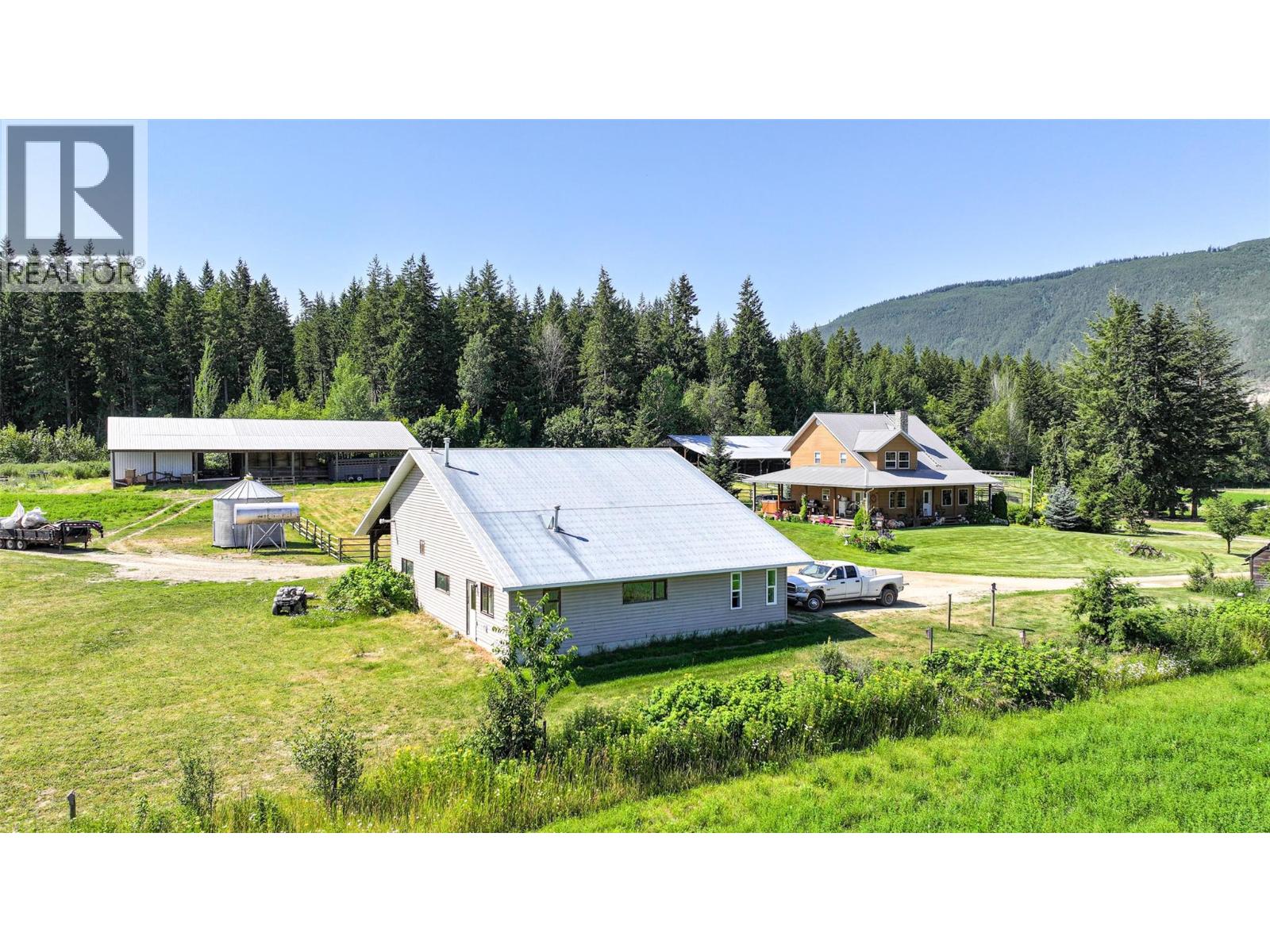 2990 50 Street Nw, Salmon Arm, British Columbia  V1E 4M2 - Photo 51 - 10379528