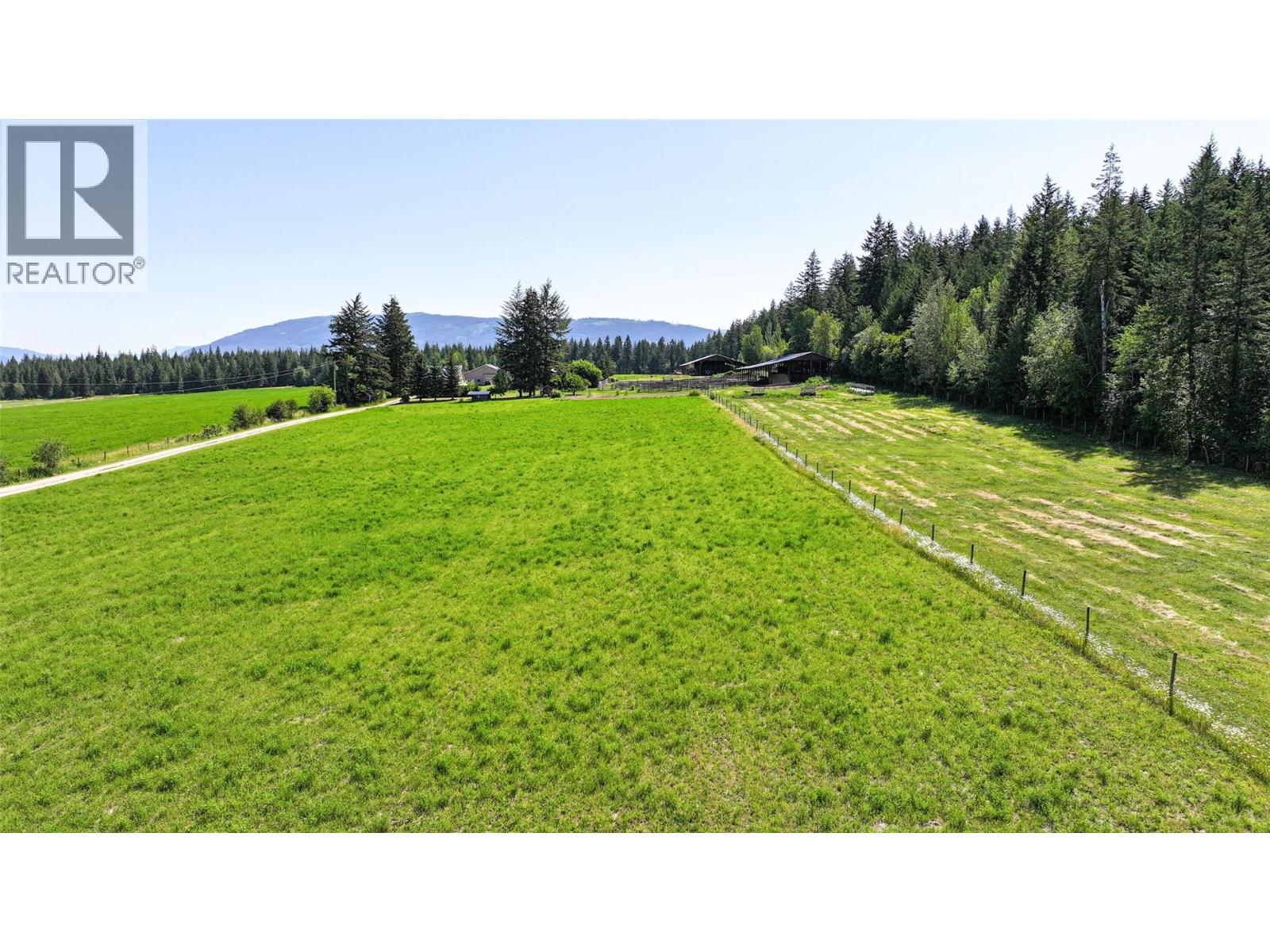 2990 50 Street Nw, Salmon Arm, British Columbia  V1E 4M2 - Photo 76 - 10379528