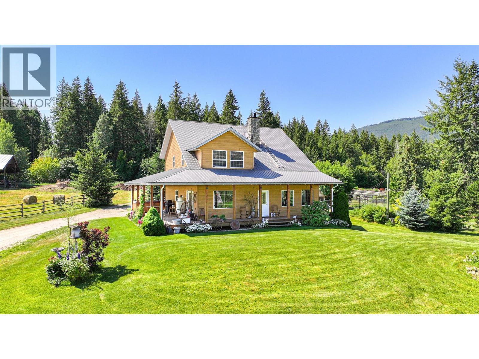 2990 50 Street Nw, Salmon Arm, British Columbia  V1E 4M2 - Photo 94 - 10379528