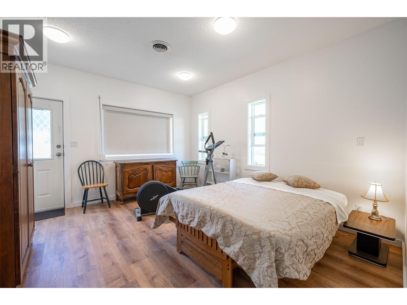 2990 50 Street Nw, Salmon Arm, British Columbia  V1E 4M2 - Photo 58 - 10379526