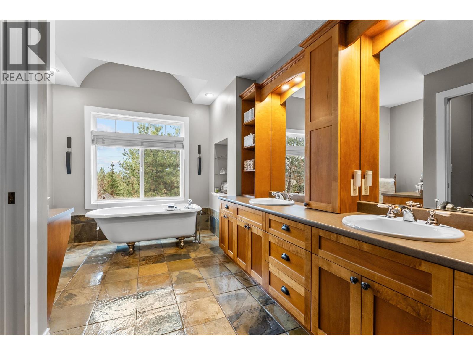 4140 Seddon Road, Kelowna, British Columbia  V1W 4C9 - Photo 21 - 10378035