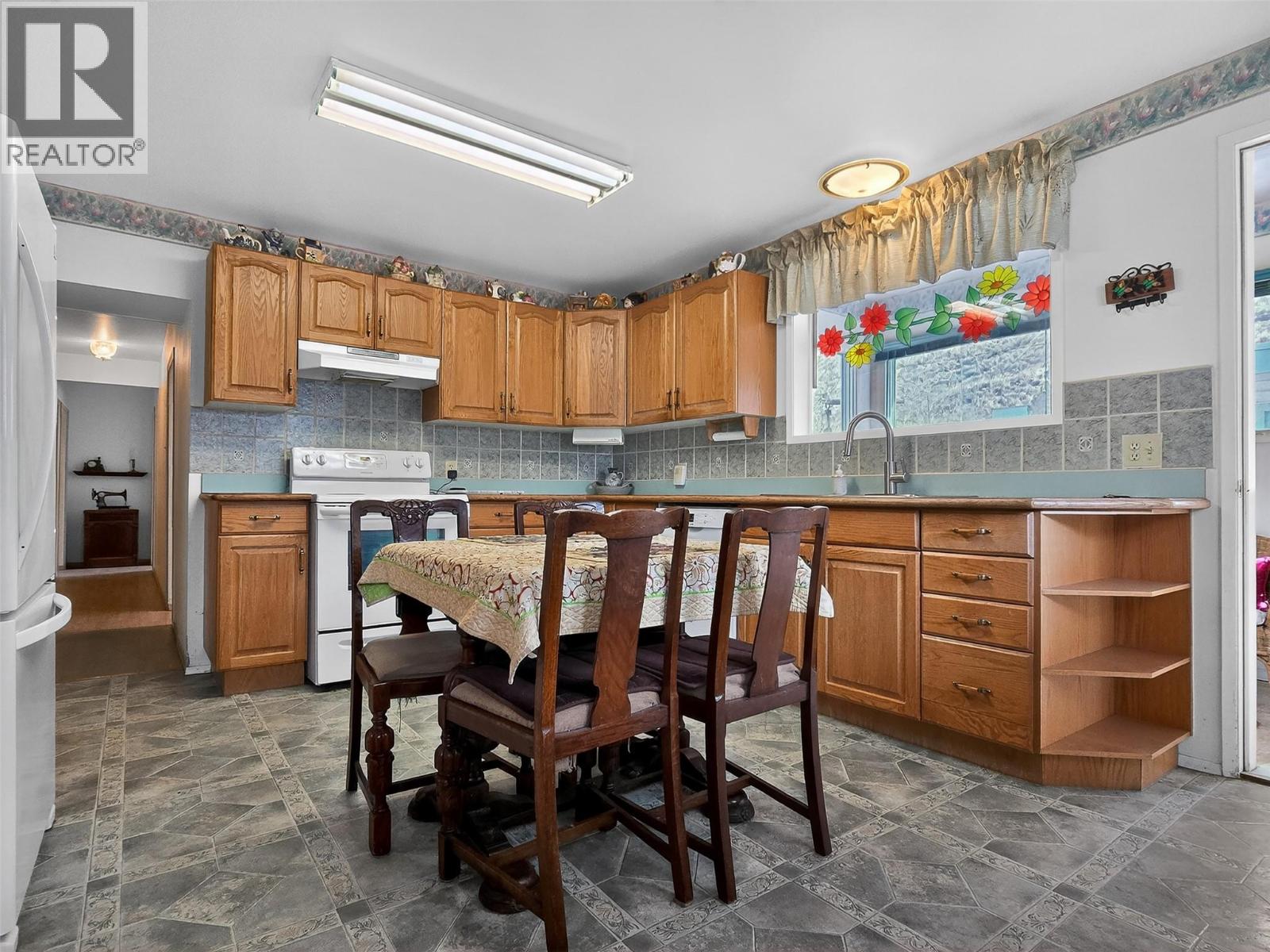 124 97c Highway, Ashcroft, British Columbia  V0K 1A0 - Photo 3 - 10379857