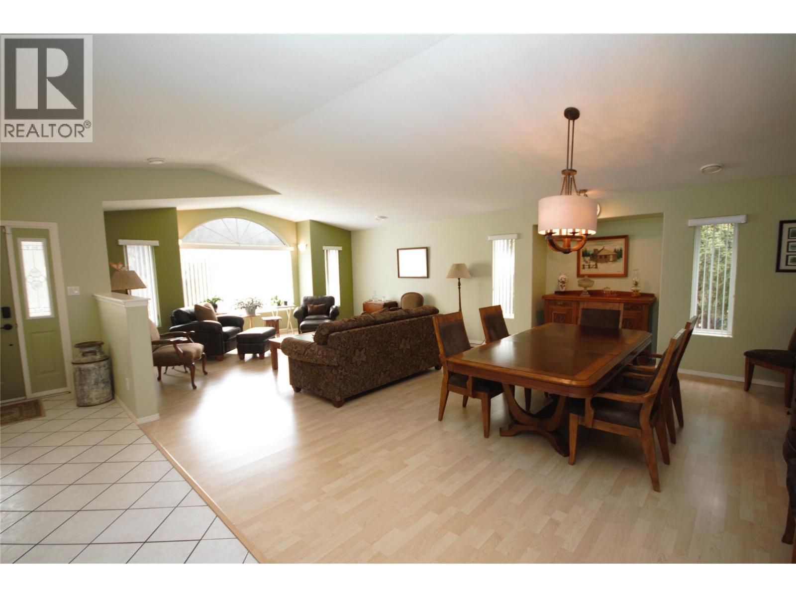 5226 Haynes Road, Oliver, British Columbia  V0H 1T1 - Photo 32 - 10379841