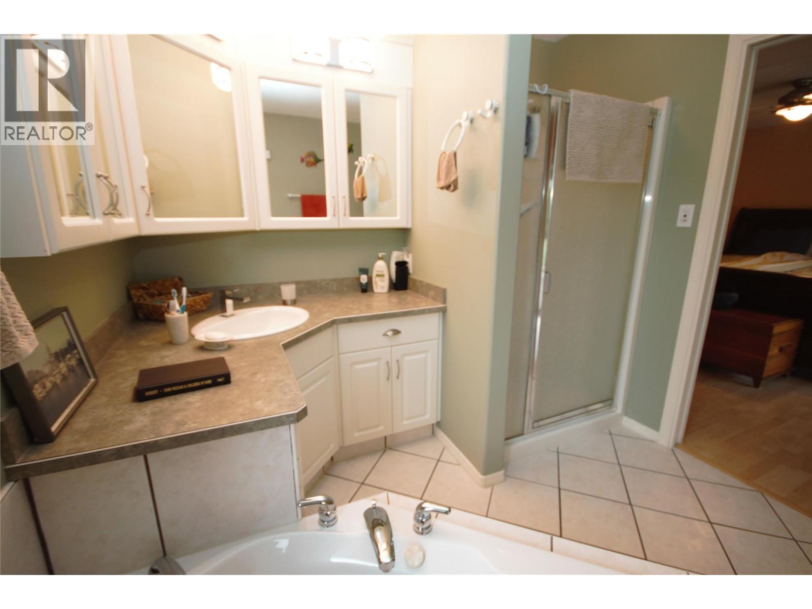 5226 Haynes Road, Oliver, British Columbia  V0H 1T1 - Photo 41 - 10379841