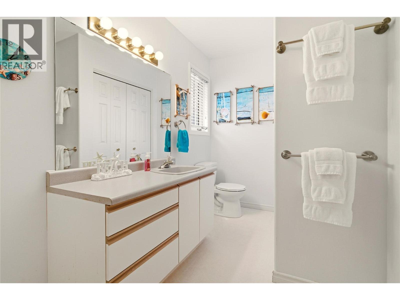 756 Springrose Way, Kelowna, British Columbia  V1W 3M2 - Photo 25 - 10379810