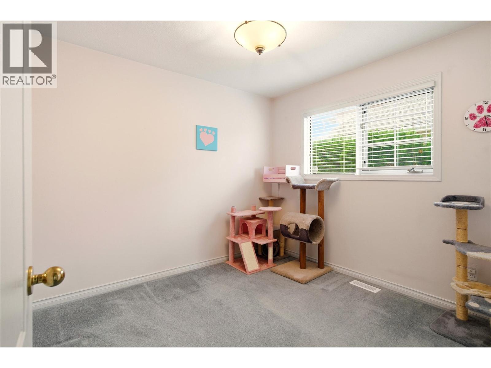 756 Springrose Way, Kelowna, British Columbia  V1W 3M2 - Photo 27 - 10379810