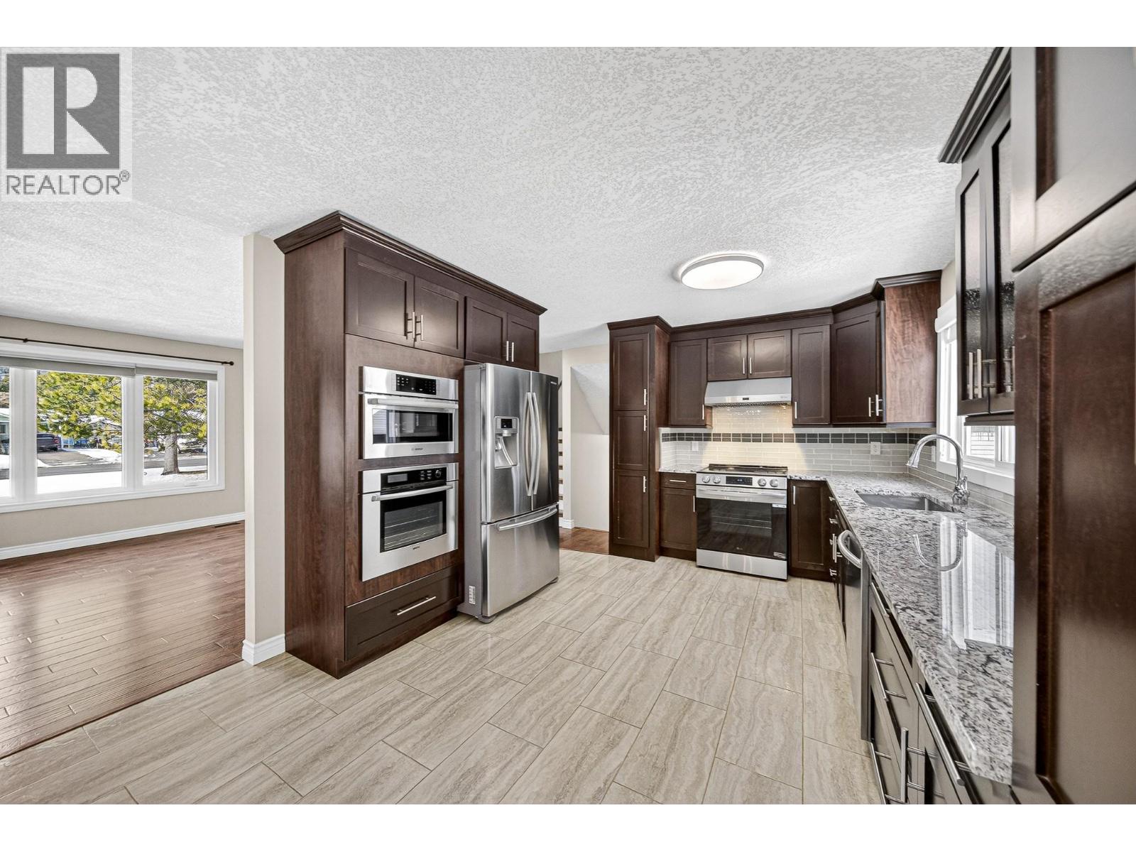 444 Engelmann Spruce Drive, Sparwood, British Columbia  V0B 2G1 - Photo 11 - 10370398
