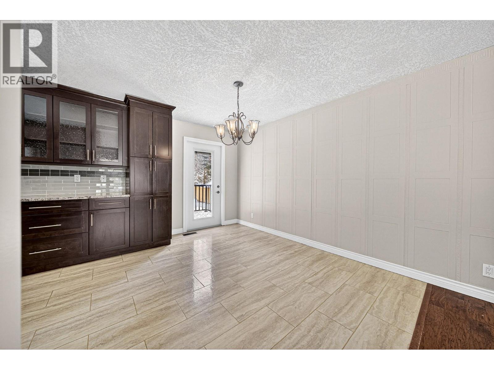 444 Engelmann Spruce Drive, Sparwood, British Columbia  V0B 2G1 - Photo 14 - 10370398