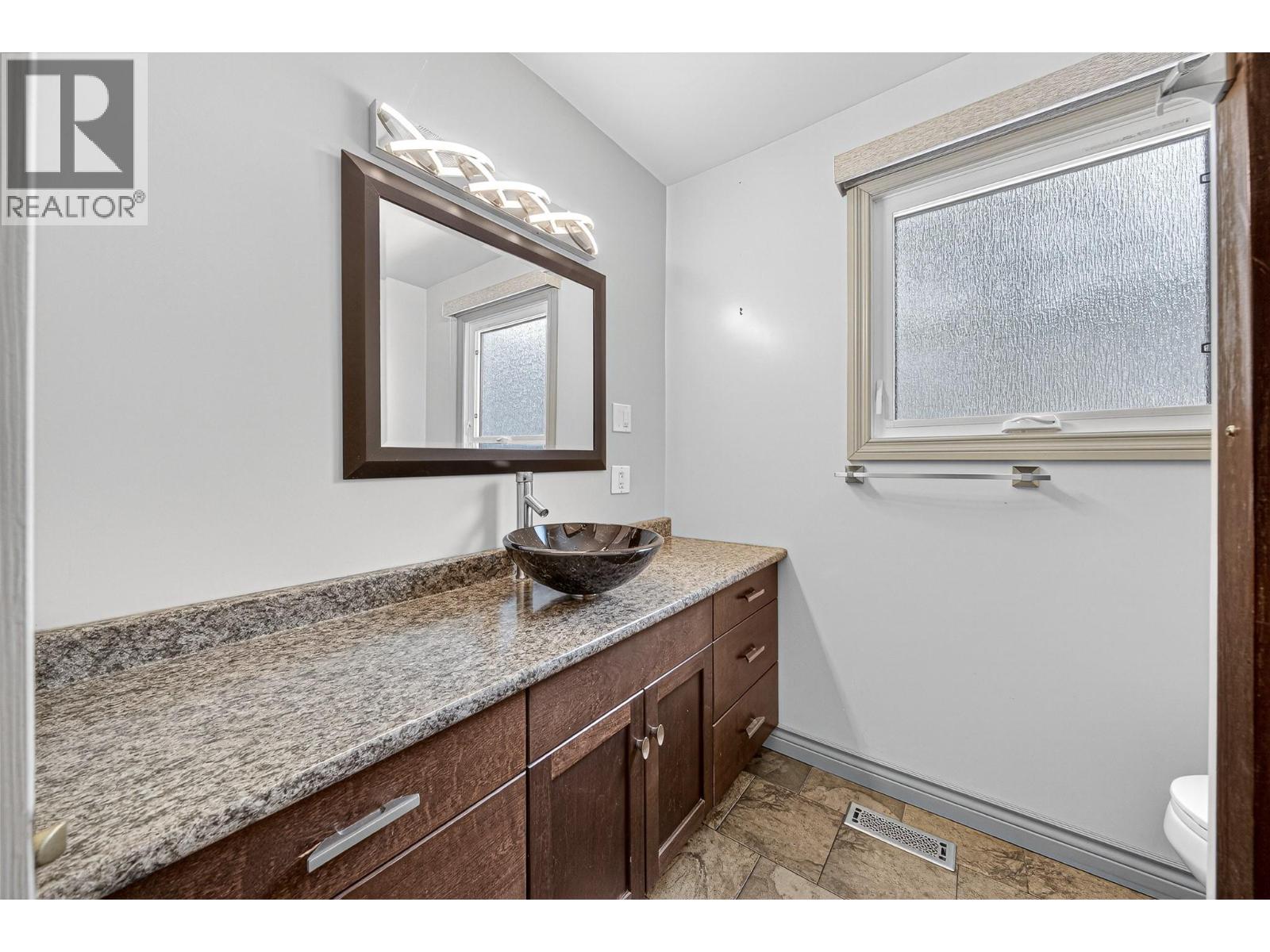 444 Engelmann Spruce Drive, Sparwood, British Columbia  V0B 2G1 - Photo 31 - 10370398