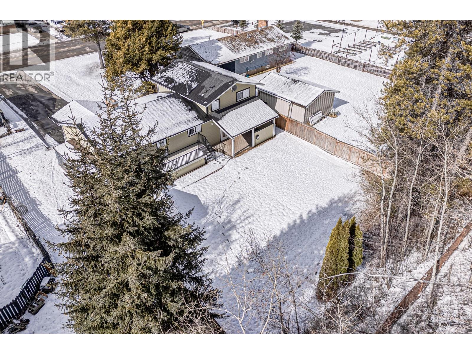 444 Engelmann Spruce Drive, Sparwood, British Columbia  V0B 2G1 - Photo 44 - 10370398