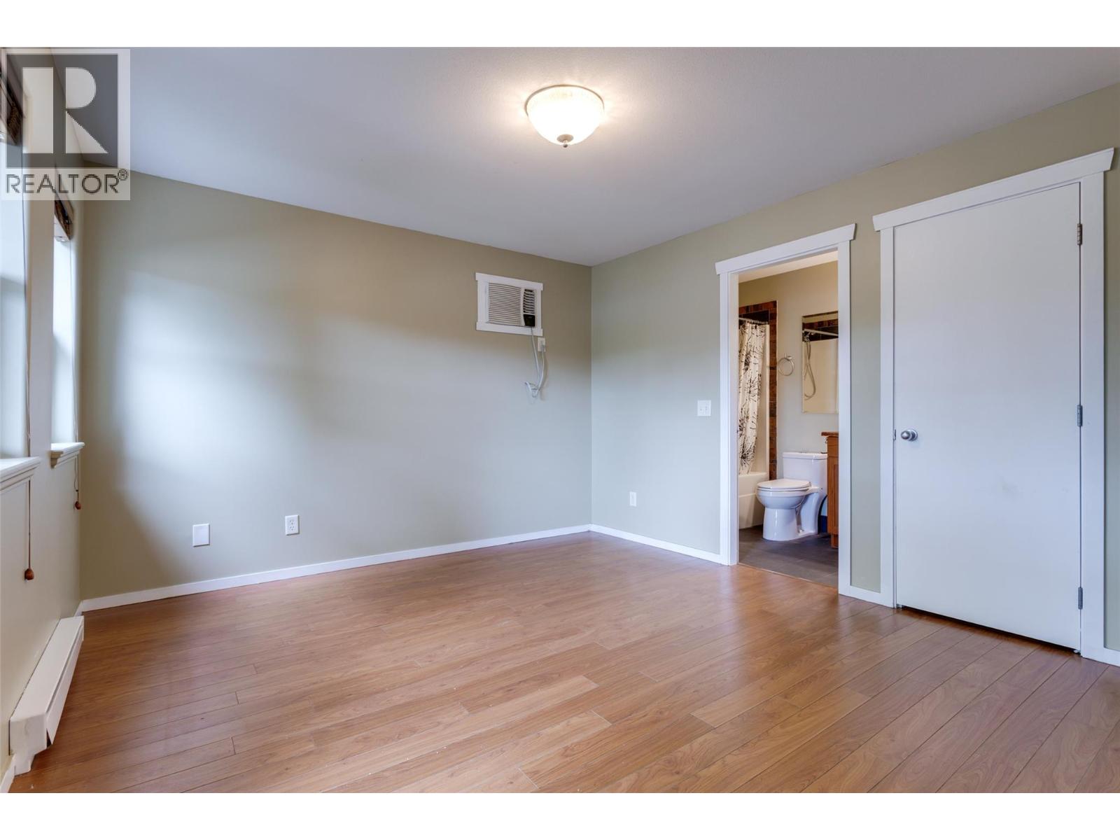 860 Glenwood Avenue, Kelowna, British Columbia  V1Y 5M5 - Photo 18 - 10379558