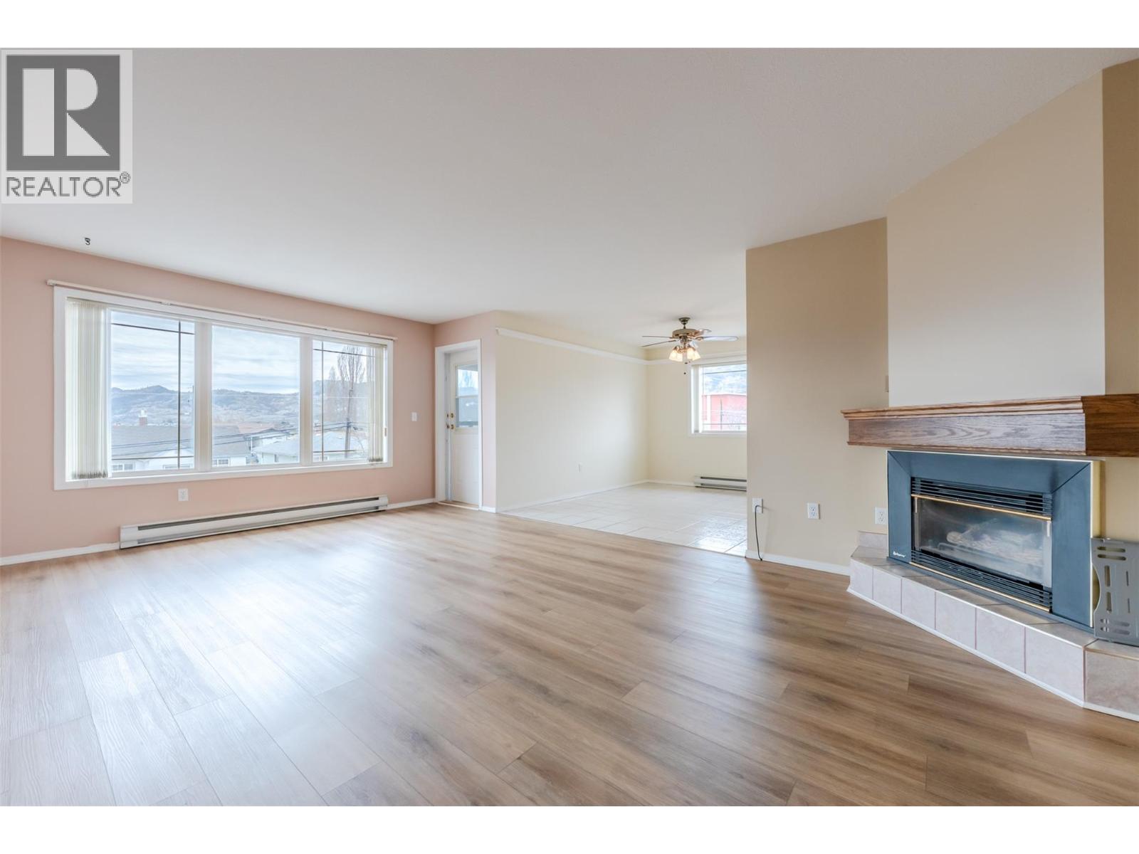 8302 68 Avenue Unit# 301, Osoyoos, British Columbia  V0H 1V7 - Photo 3 - 10379474