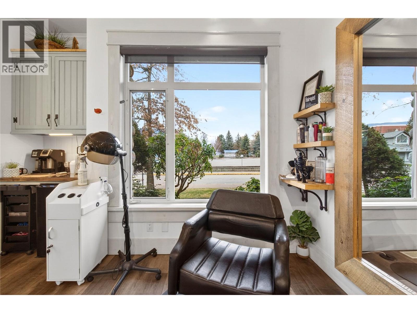 680 Marine Park Drive Unit# 1, Salmon Arm, British Columbia  V1E 3L4 - Photo 18 - 10378880