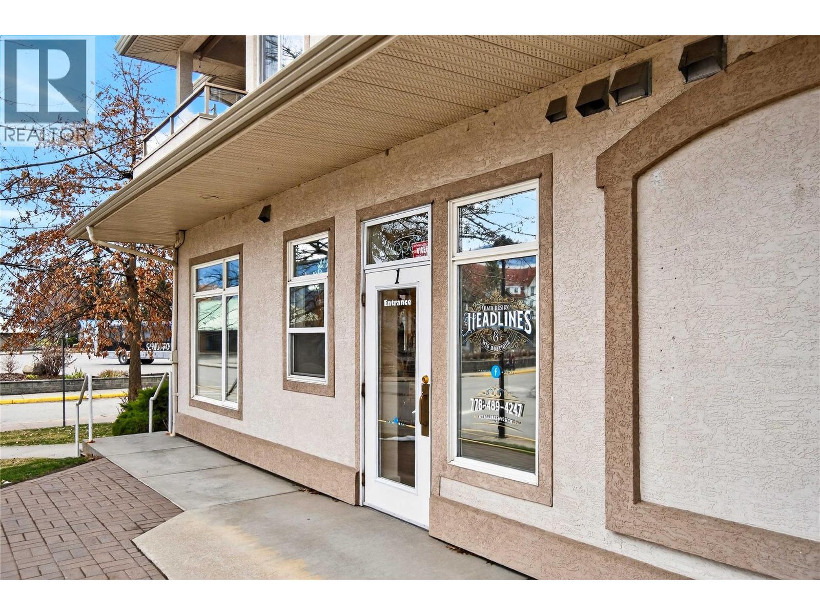 680 Marine Park Drive Unit# 1, Salmon Arm, British Columbia  V1E 3L4 - Photo 3 - 10378880