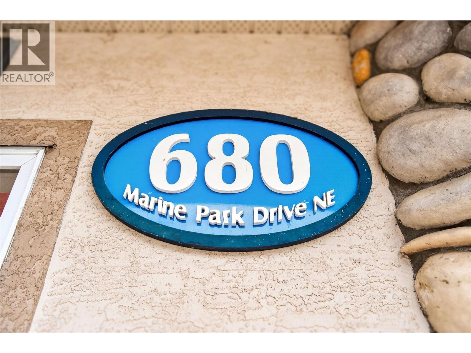 680 Marine Park Drive Unit# 1, Salmon Arm, British Columbia  V1E 3L4 - Photo 34 - 10378880