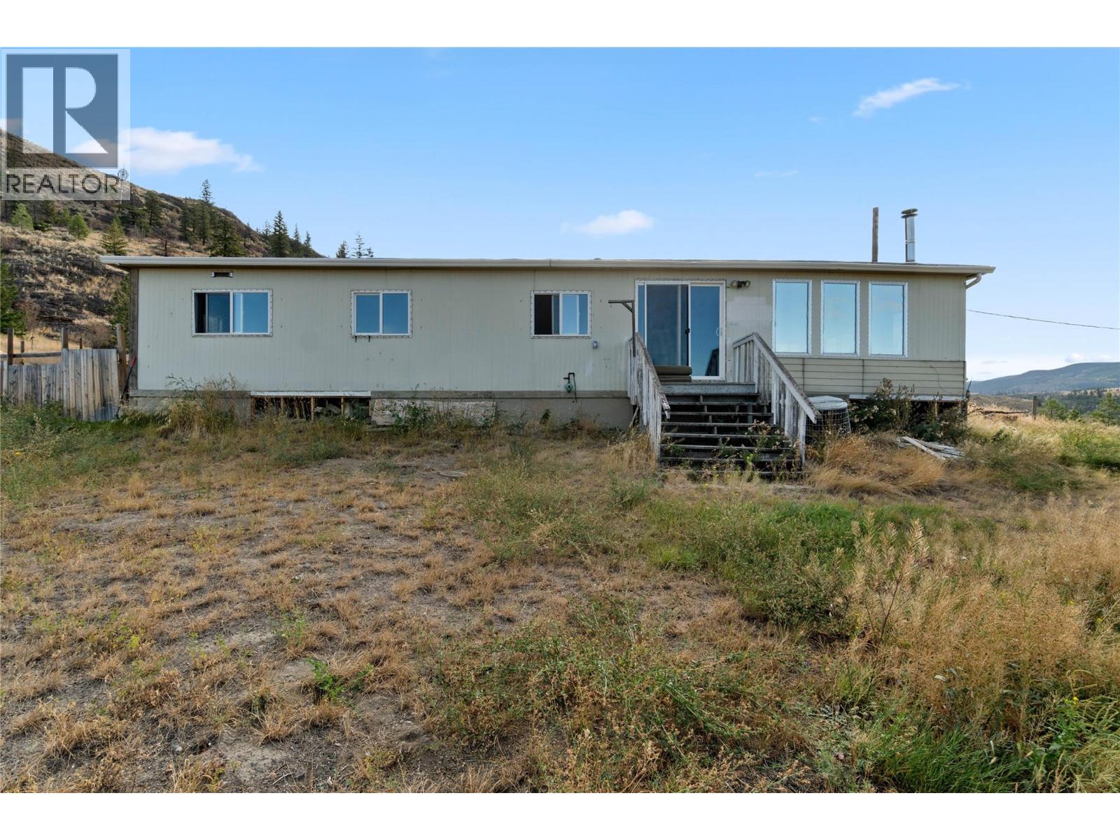 5165 Trans Canada Highway W, Kamloops, British Columbia  V1S 2A5 - Photo 21 - 10379895