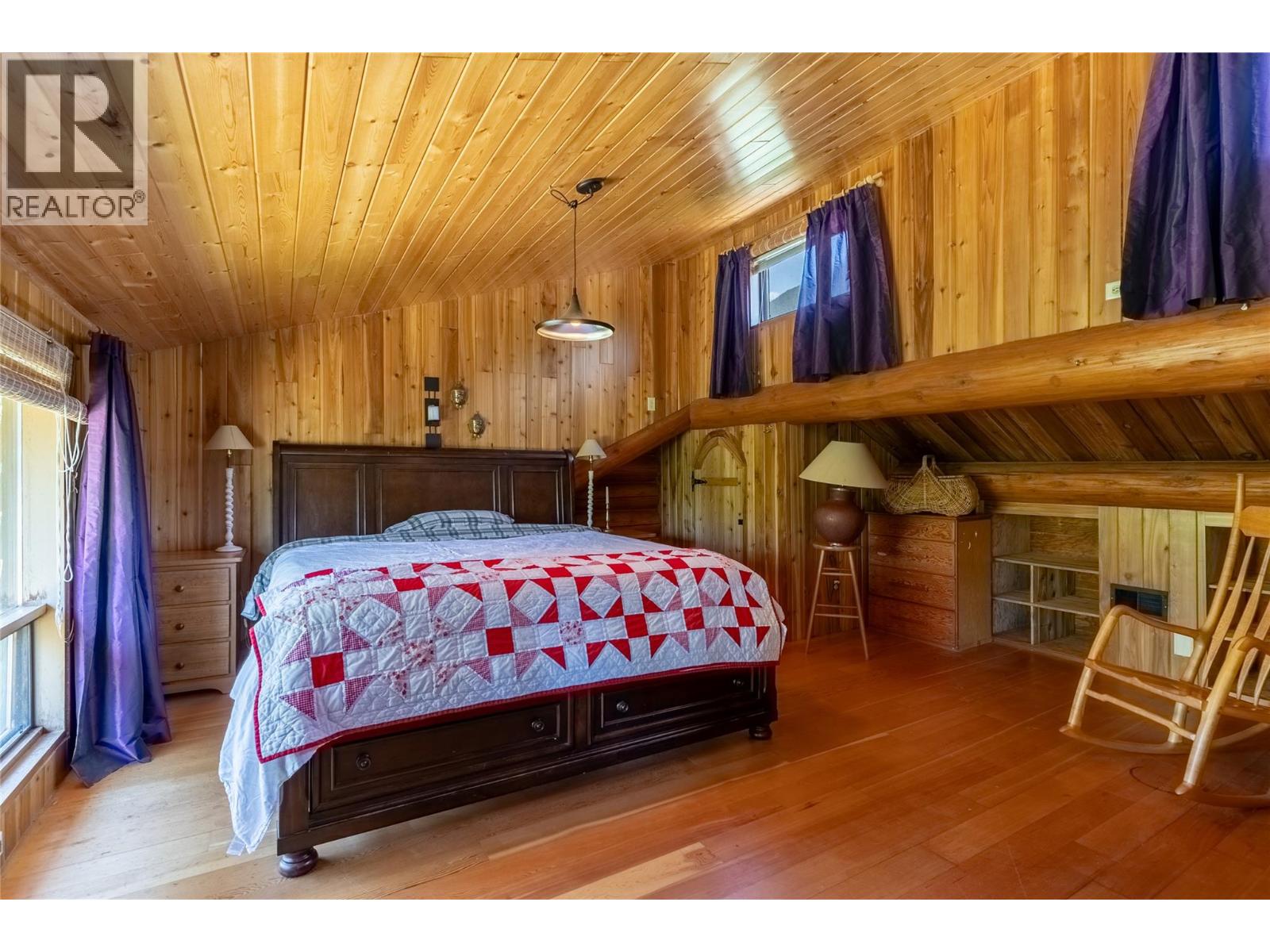 1415 Seymour River Road N, Seymour Arm, British Columbia  V0E 1M0 - Photo 16 - 10379634