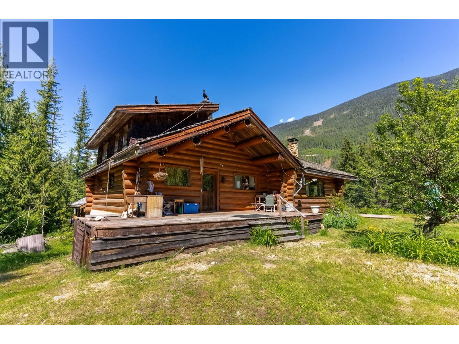 1415 Seymour River Road N, Seymour Arm, British Columbia  V0E 1M0 - Photo 29 - 10379634