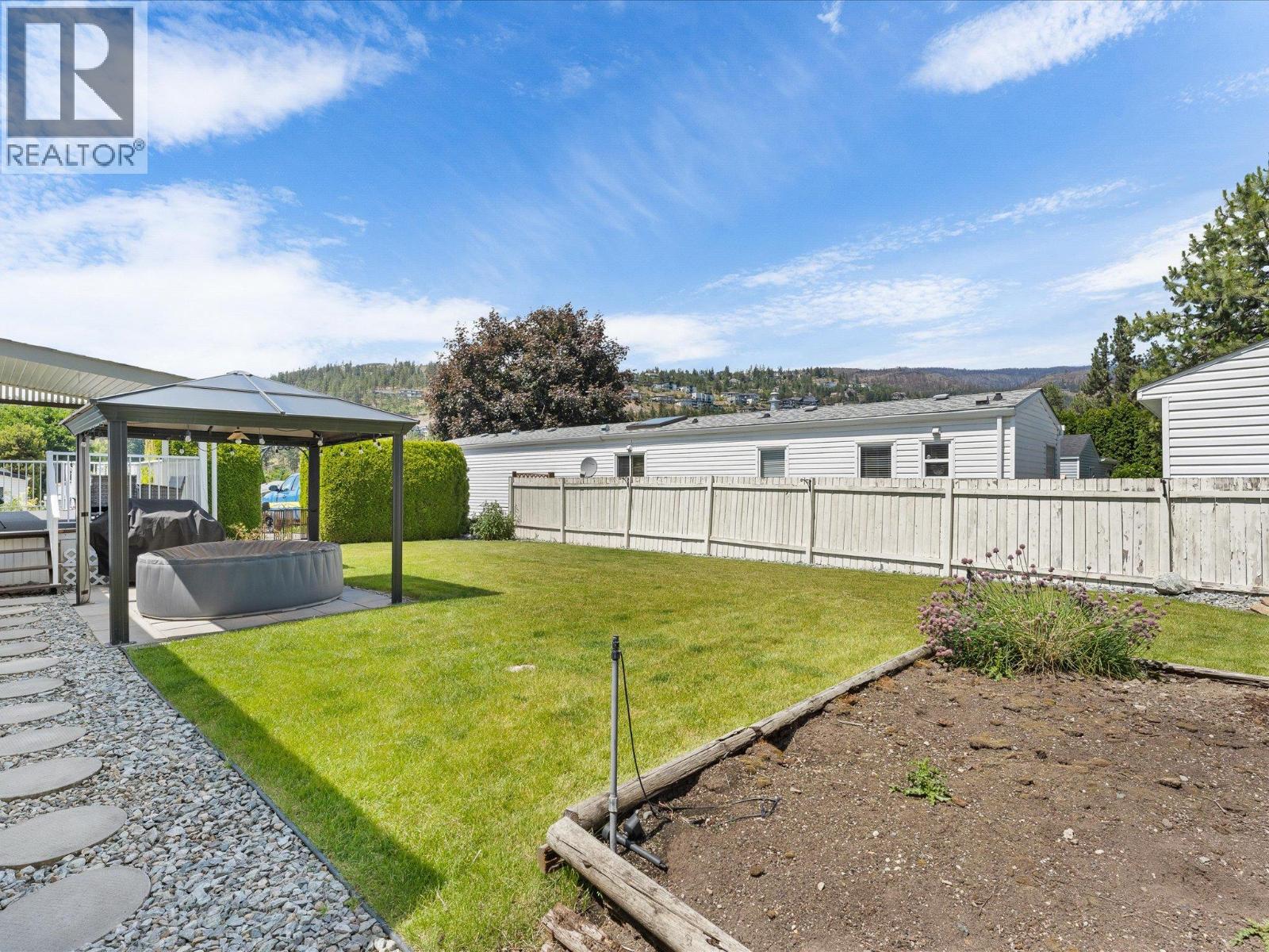 610 Katherine Road Unit# 9, West Kelowna, British Columbia  V1Z 3G2 - Photo 6 - 10378278