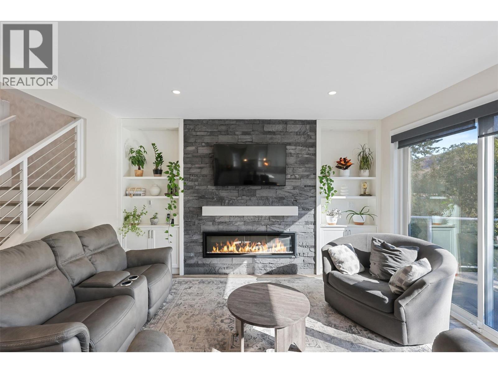 2742 Beachmount Crescent, Kamloops, British Columbia  V2B 0E6 - Photo 13 - 10379667