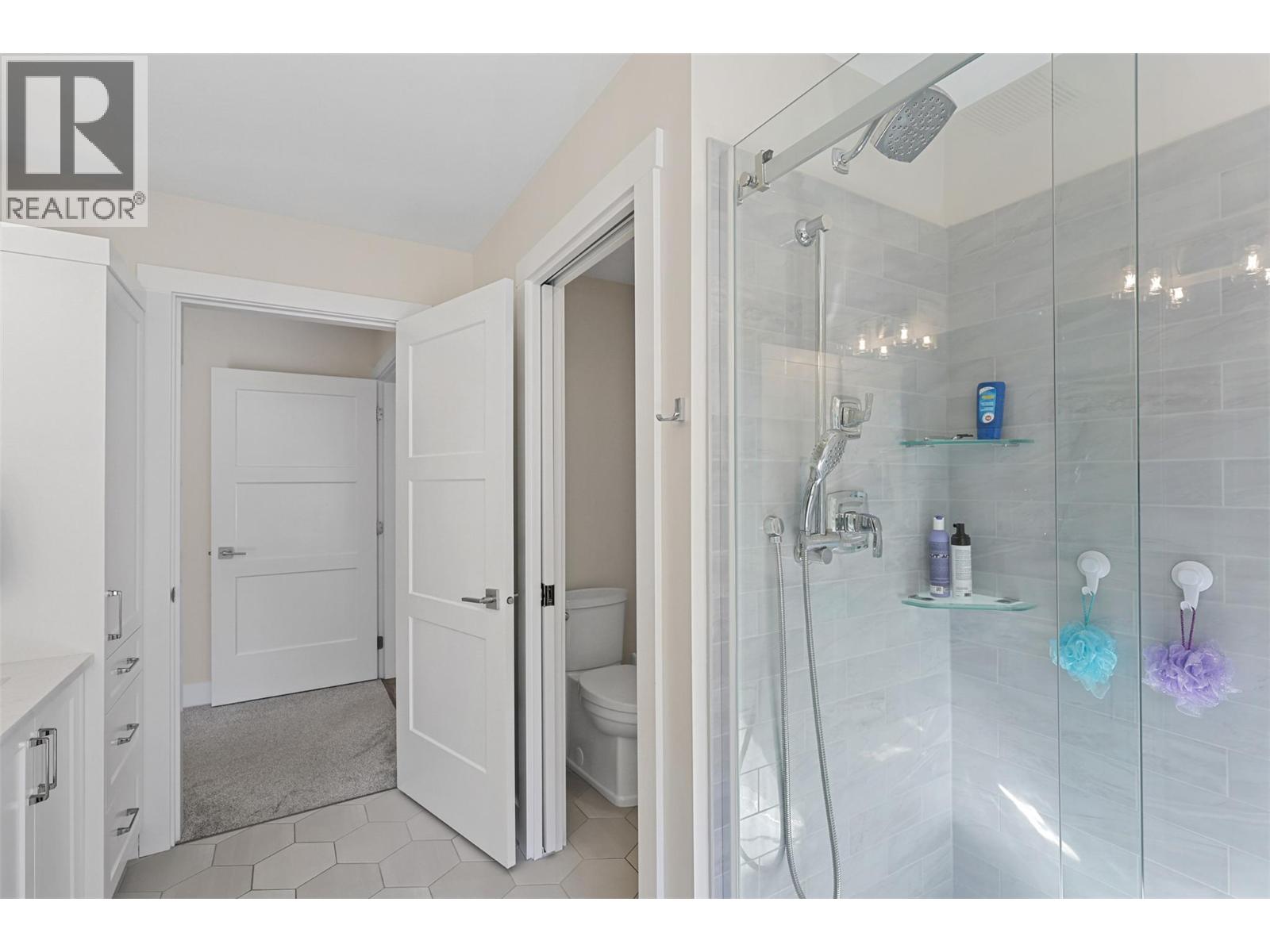 2742 Beachmount Crescent, Kamloops, British Columbia  V2B 0E6 - Photo 40 - 10379667
