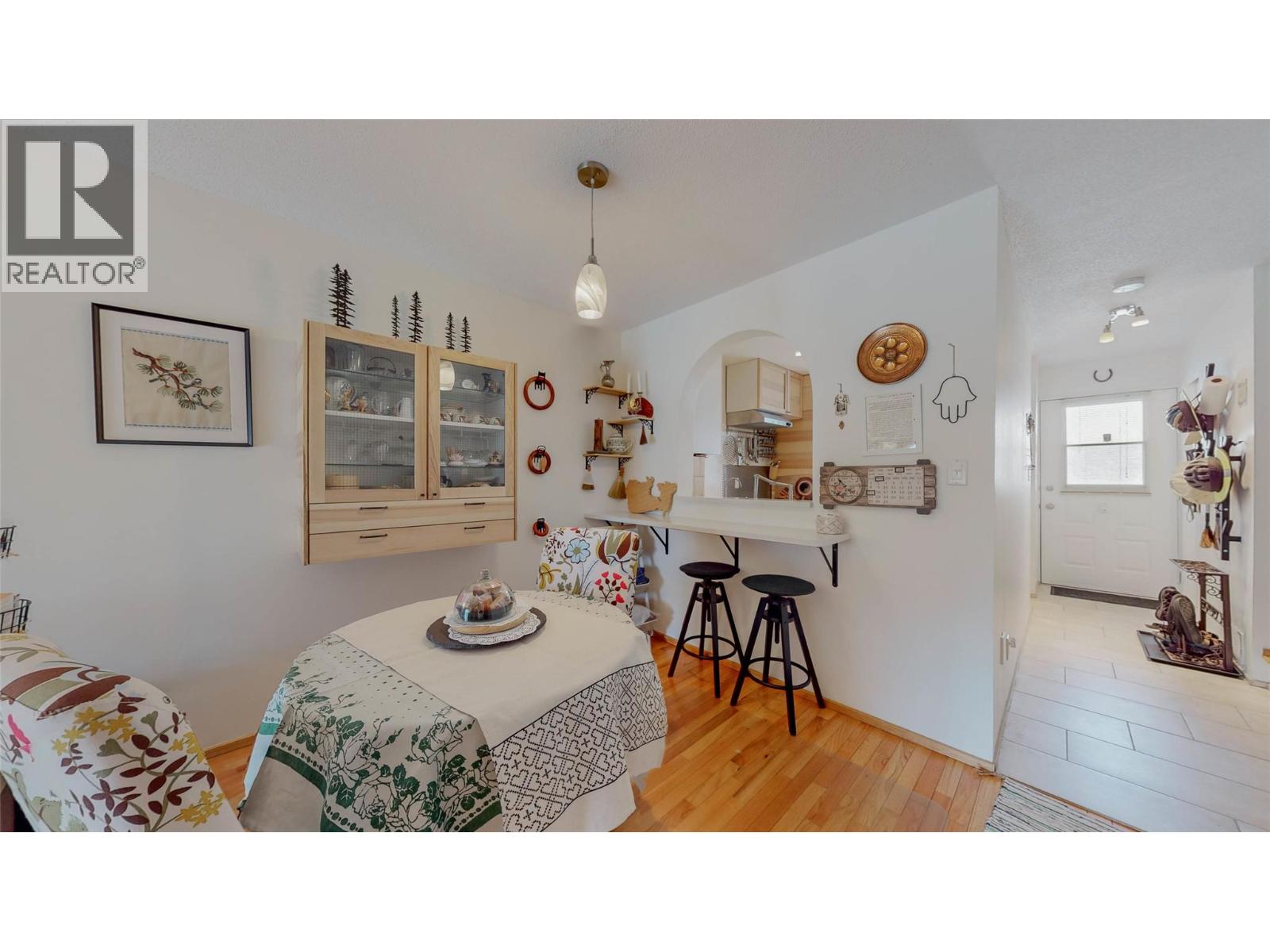 8029 Vedette Drive, Osoyoos, British Columbia  V0H 1V2 - Photo 4 - 10378131