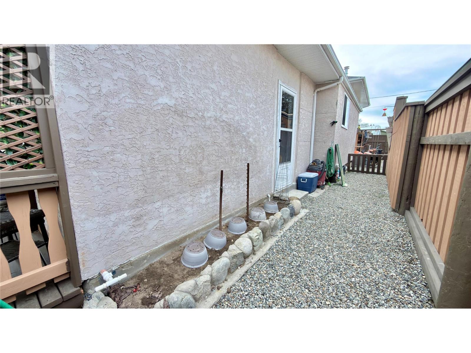 611 Gertrude Street, Midway, British Columbia  V0H 1M0 - Photo 12 - 10379901