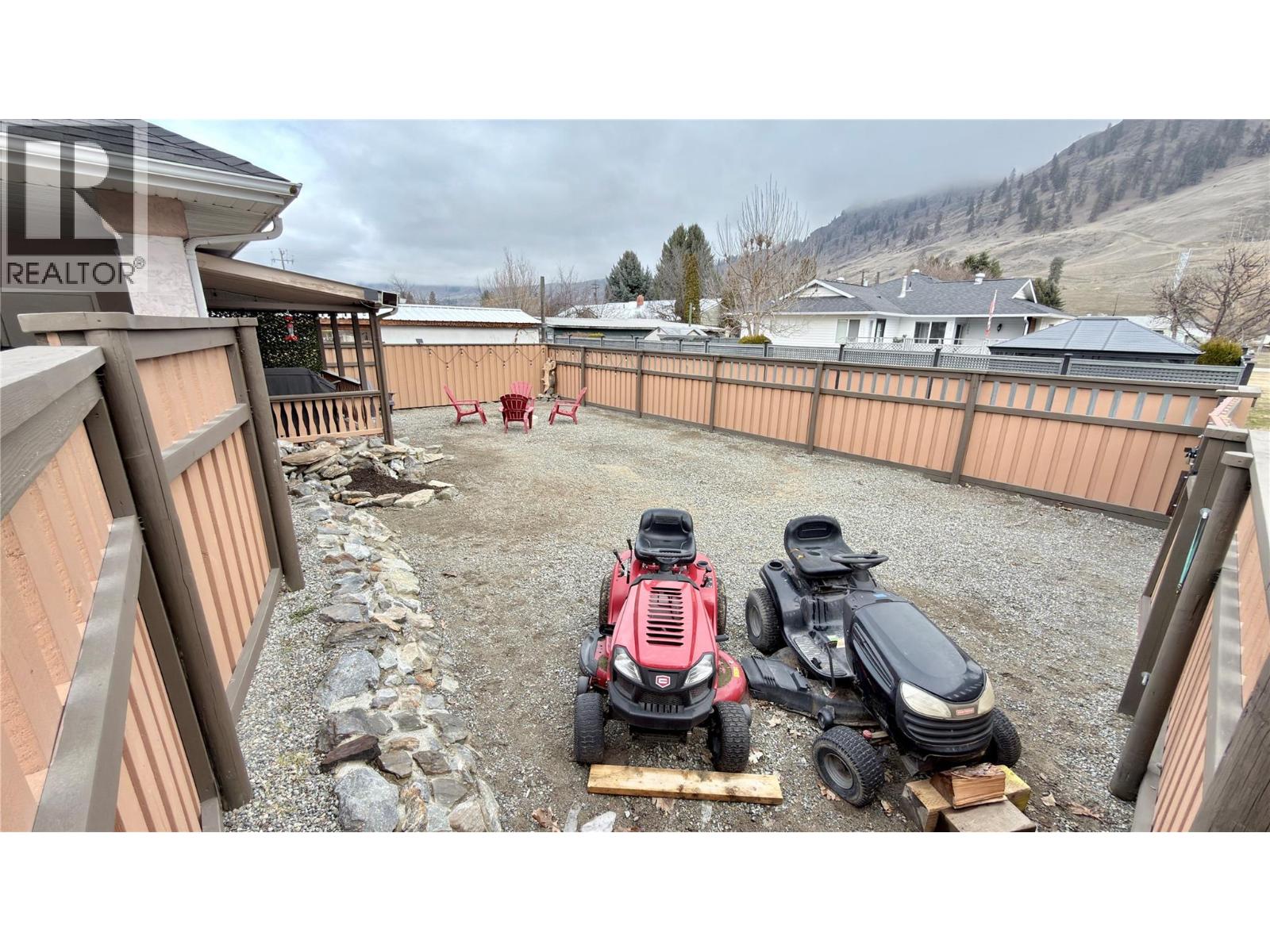 611 Gertrude Street, Midway, British Columbia  V0H 1M0 - Photo 8 - 10379901